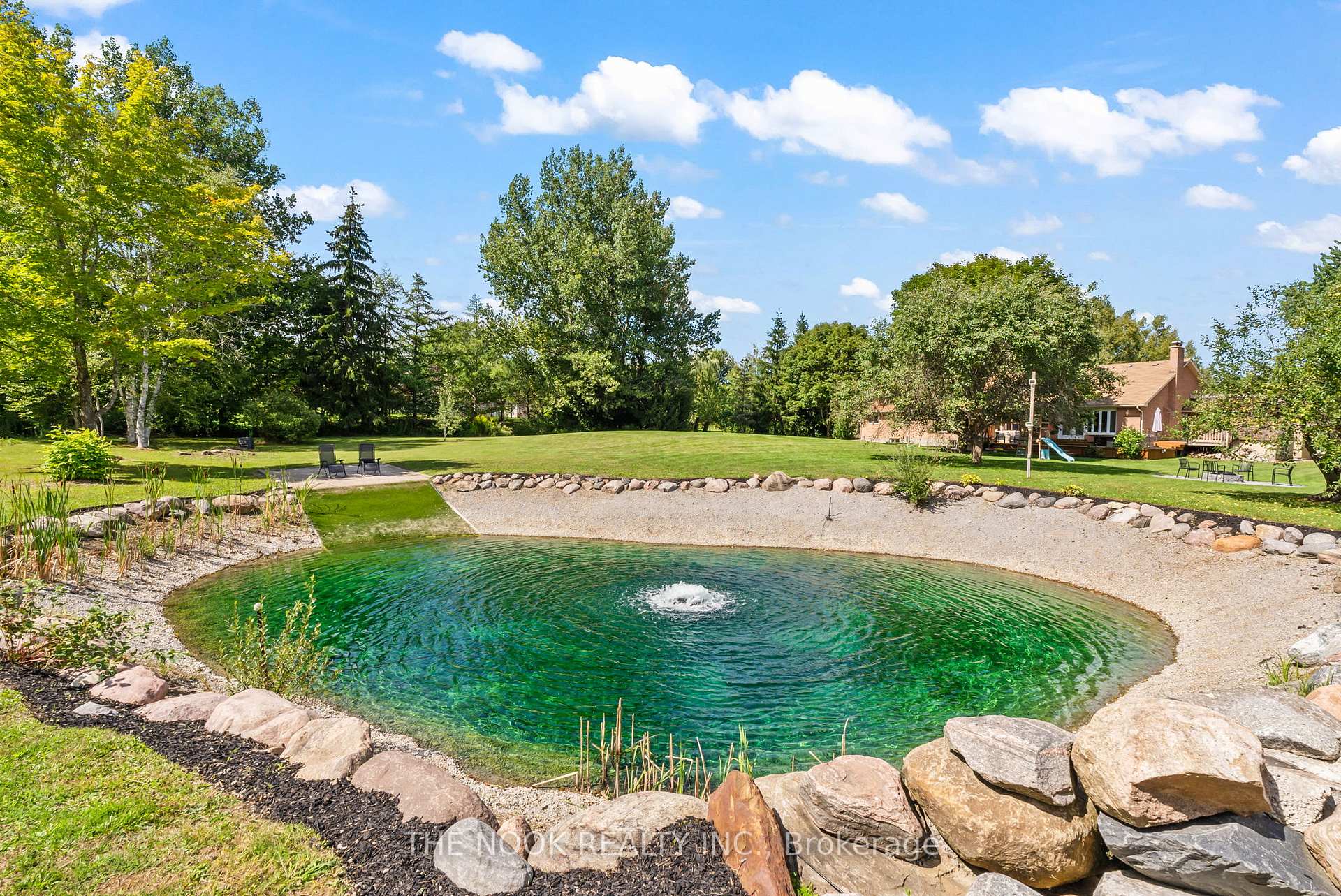 Photo 42 of 10 Stone Sound Drive, Scugog, Port Perry — HOMEH