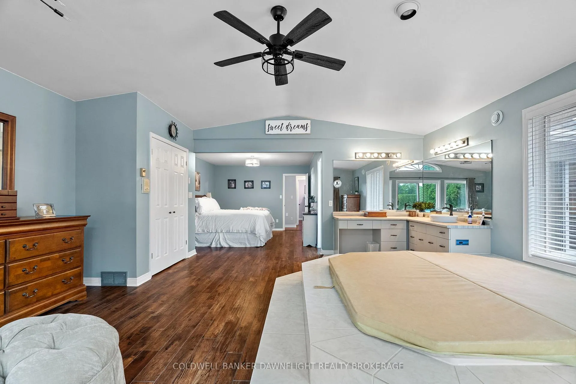 Photo 32 of 399 Pryde Boulevard, South Huron, Exeter — HOMEH