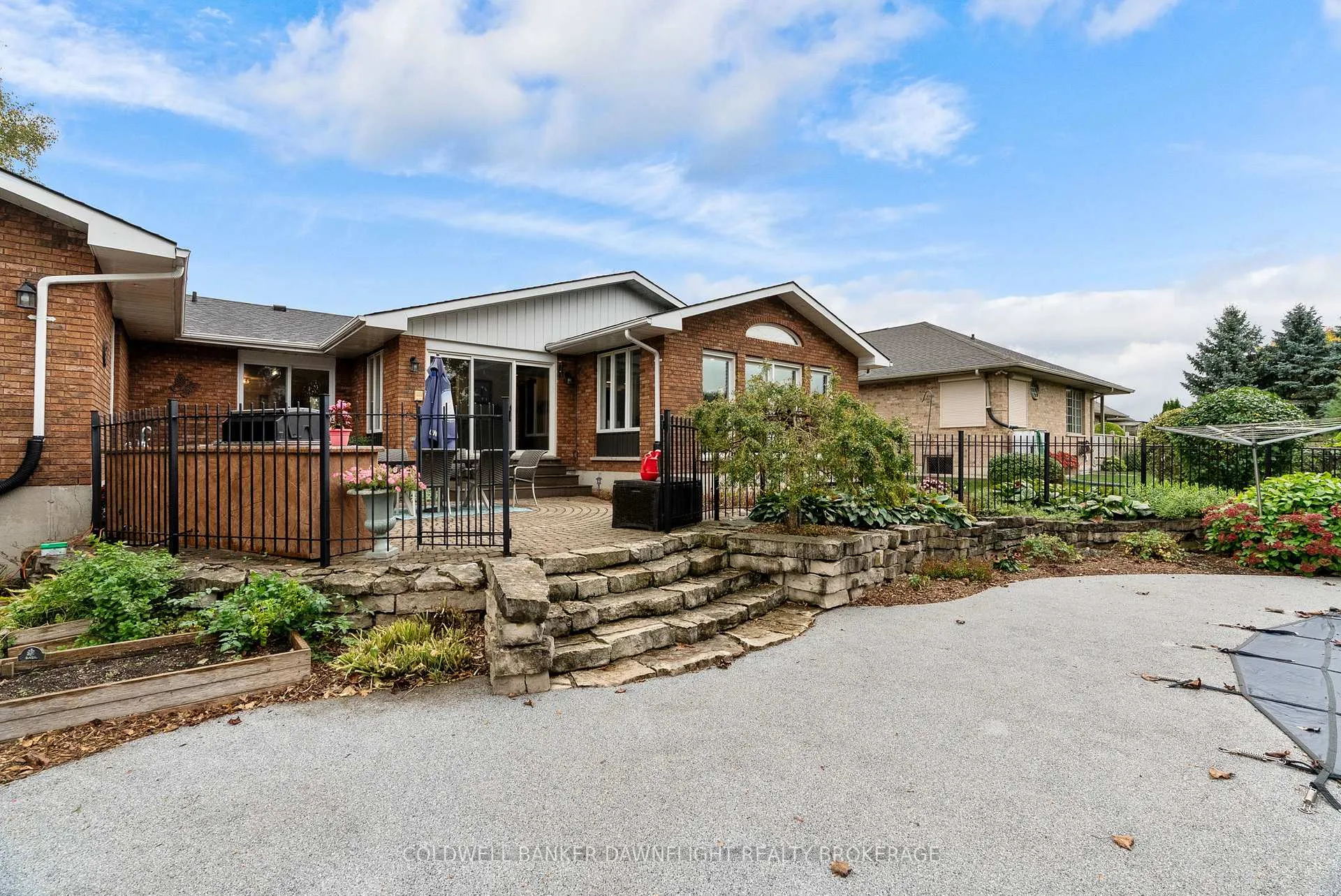 Photo 46 of 399 Pryde Boulevard, South Huron, Exeter — HOMEH