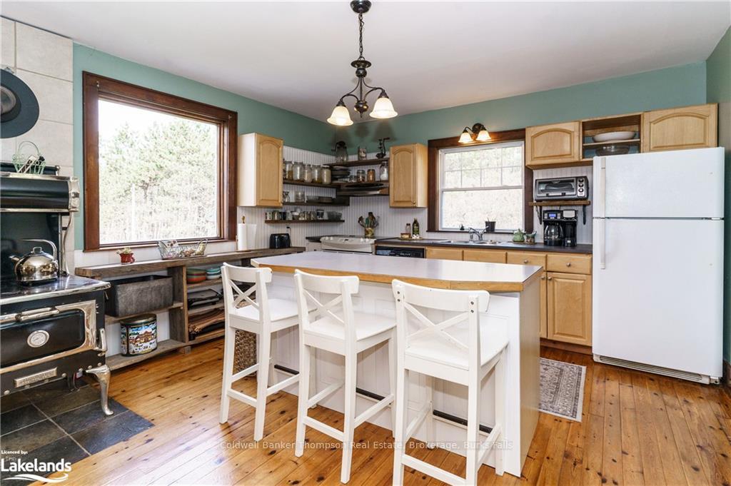 Photo 13 of 642 Royston Rd, Ryerson — HOMEH