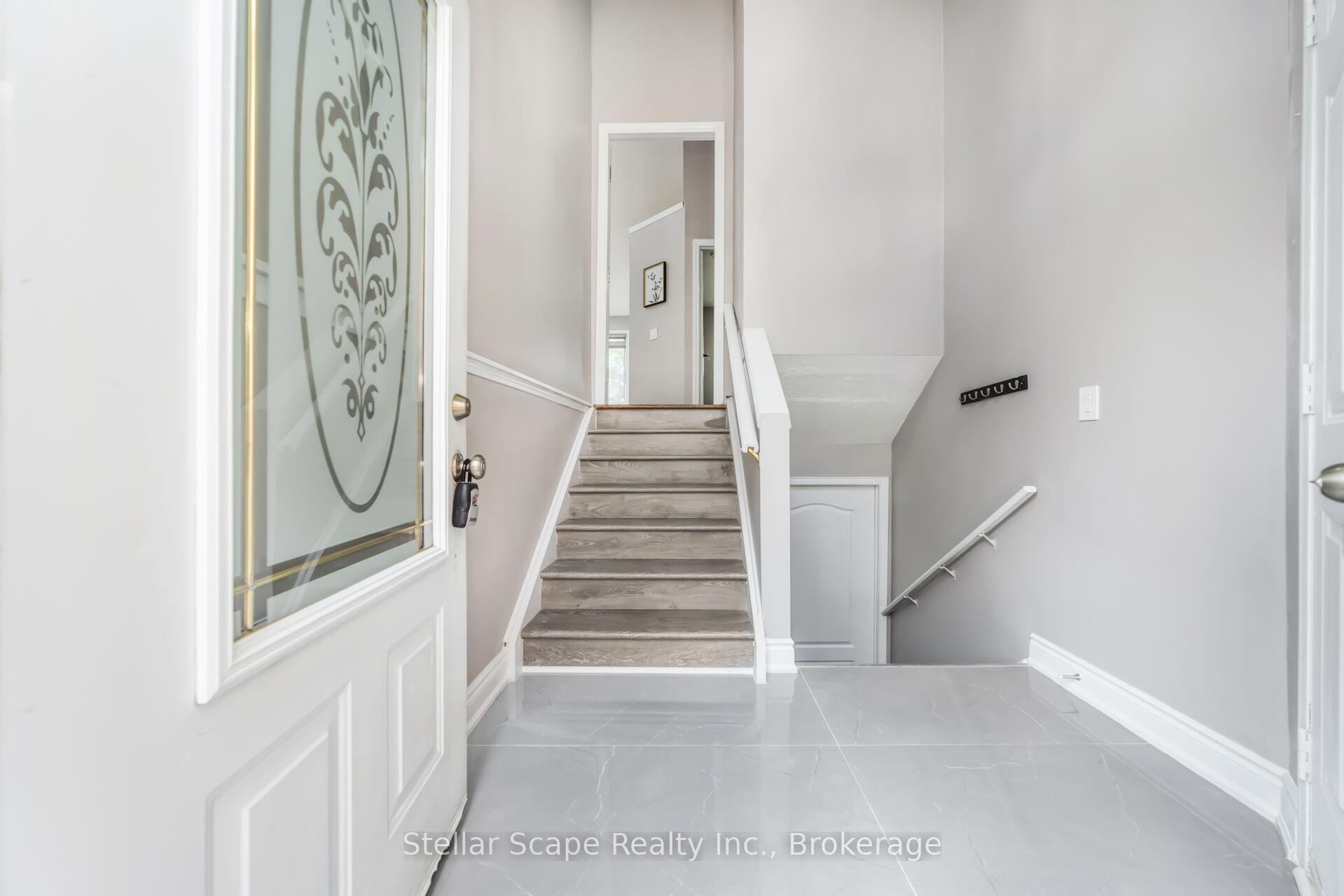 Photo 6 of 680 Canfield Place, Shelburne — HOMEH