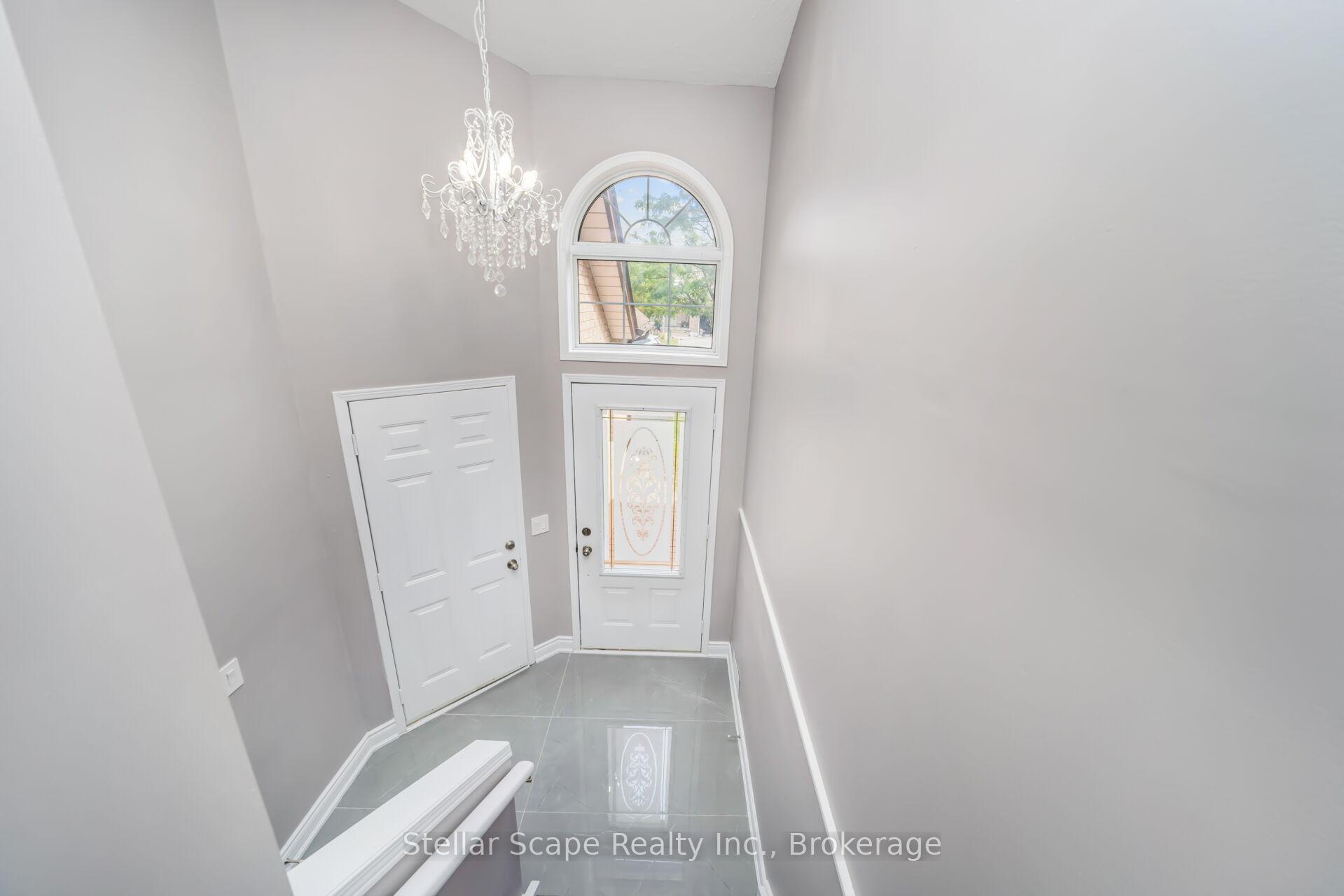 Photo 7 of 680 Canfield Place, Shelburne — HOMEH