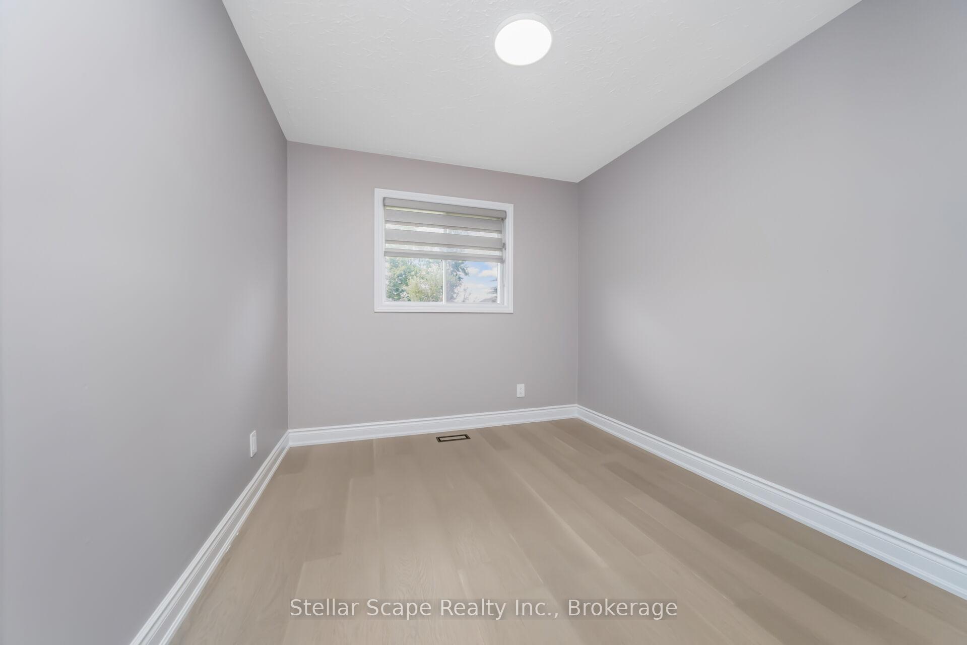 Photo 19 of 680 Canfield Place, Shelburne — HOMEH