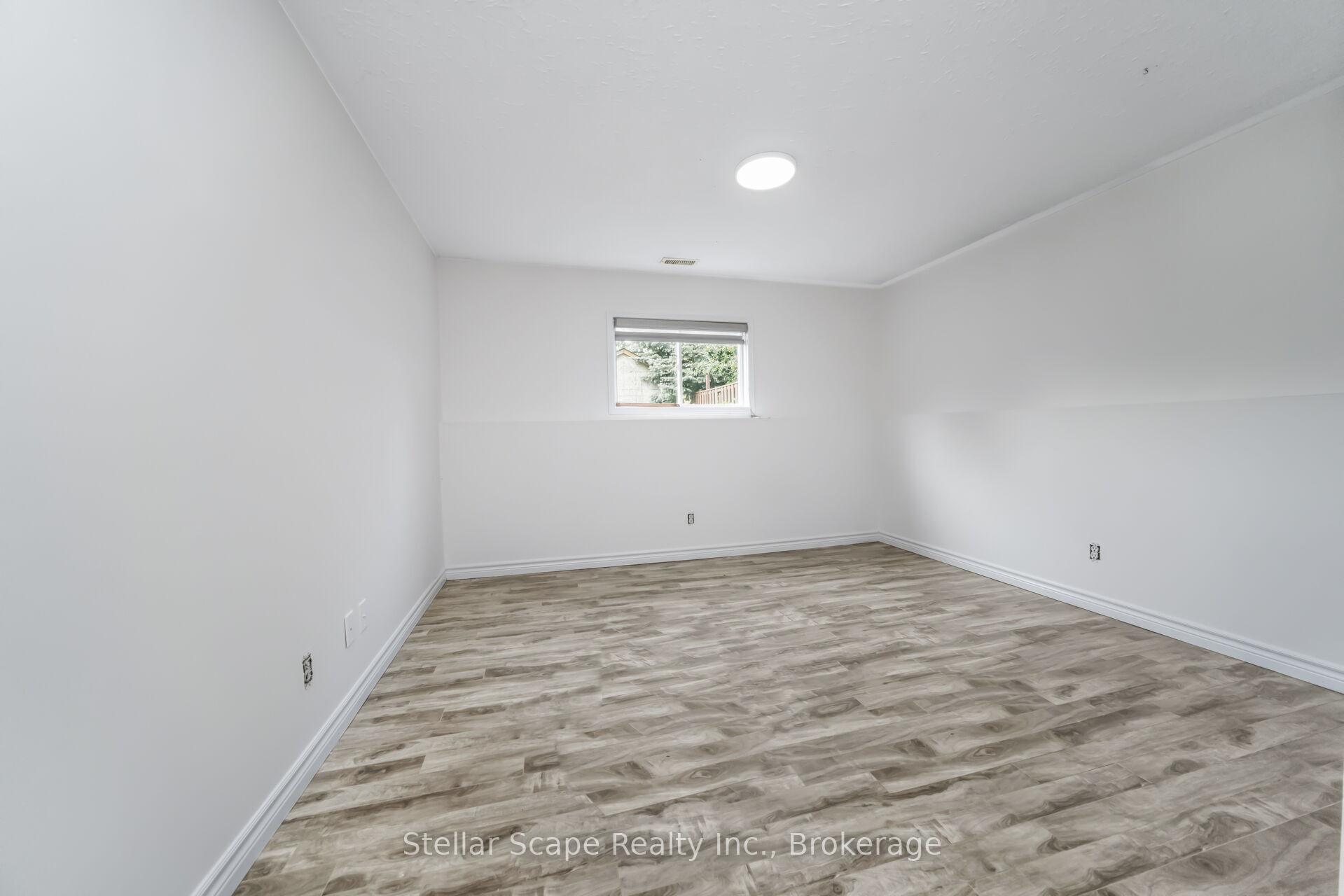 Photo 32 of 680 Canfield Place, Shelburne — HOMEH