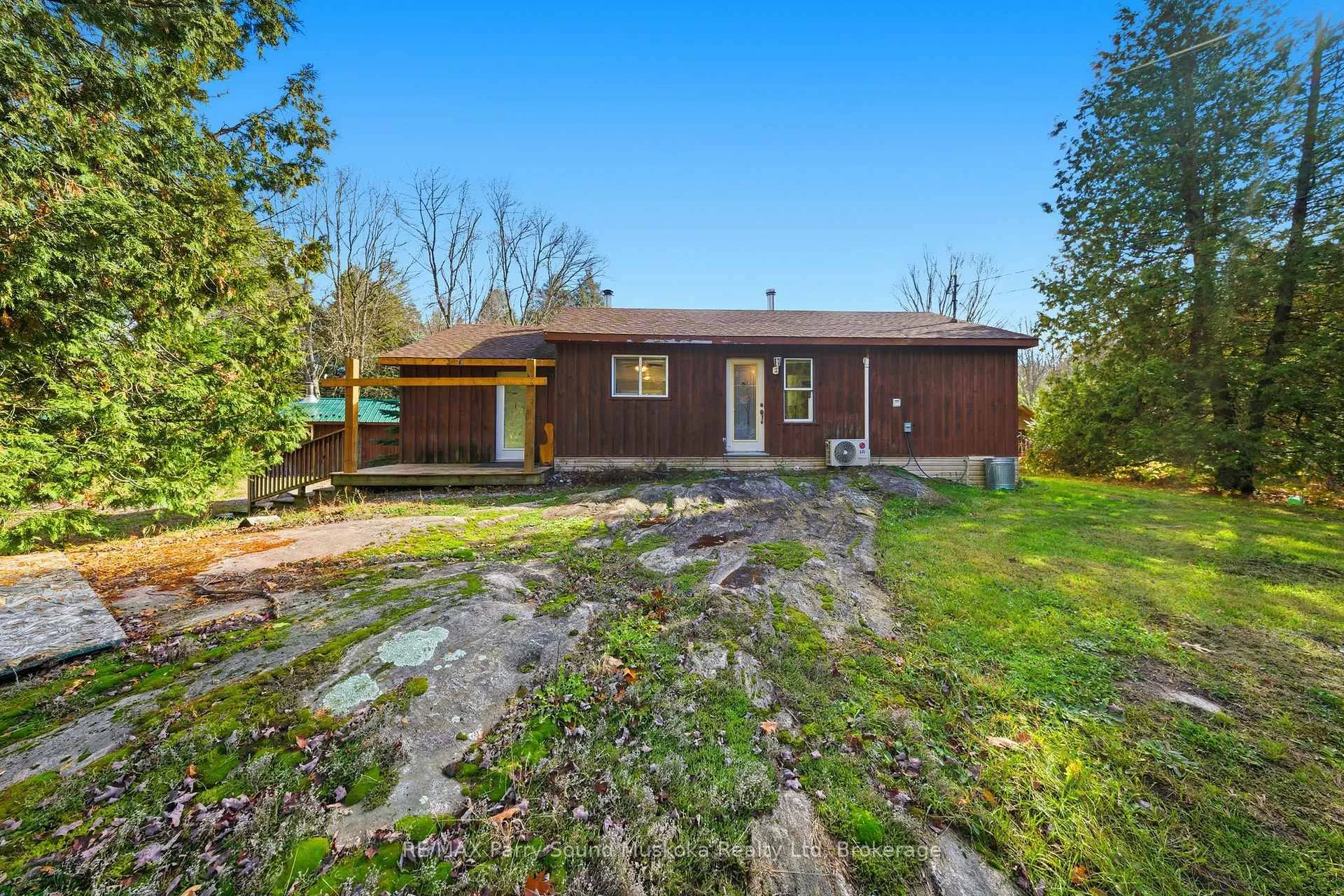Front of 66 Clear Lake Road
