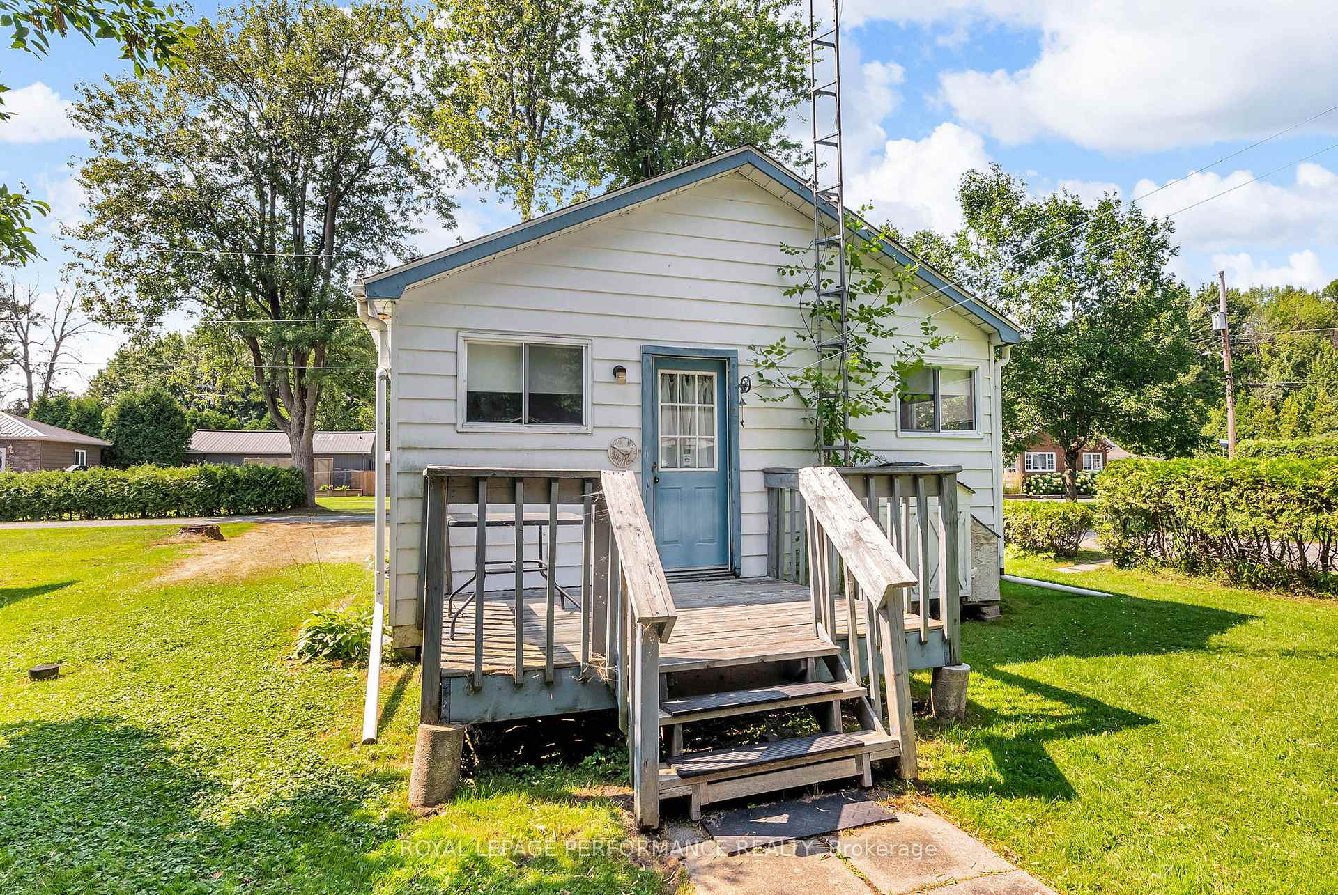 Photo 17 of 21048 Birch Avenue, South Glengarry, South Glengarry (Lancaster) Twp — HOMEH
