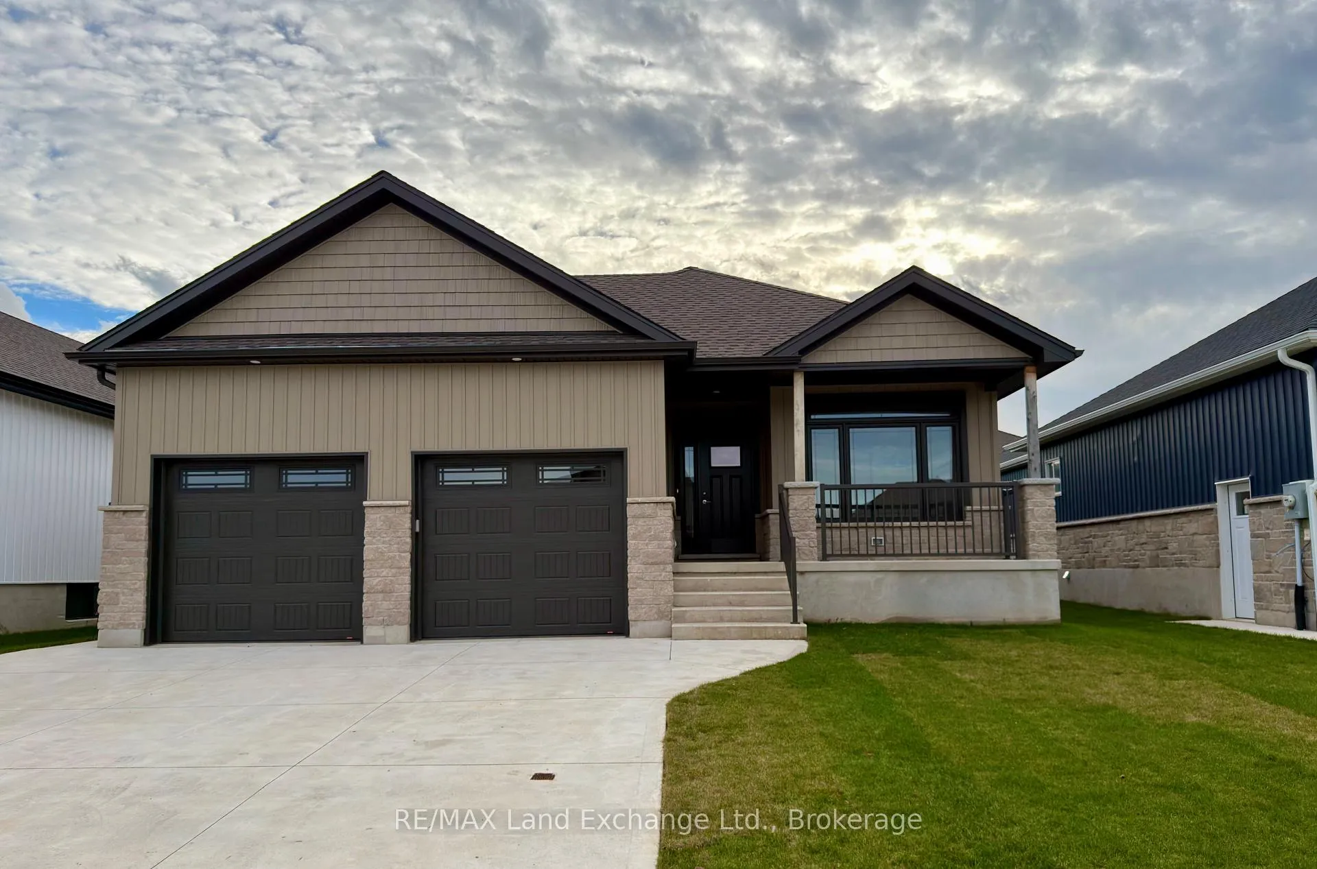 Photo of 155 Westlinks Drive