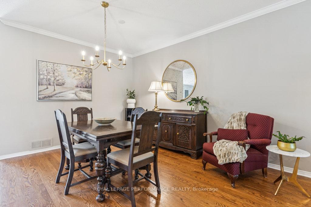 Photo 8 of 8 Jack Aaron Drive, Ottawa, Craig Henry/Woodvale — HOMEH