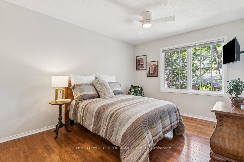 Photo 32 of 8 Jack Aaron Drive, Ottawa, Craig Henry/Woodvale — HOMEH