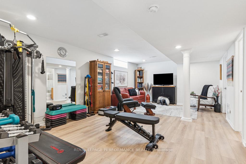 Photo 37 of 8 Jack Aaron Drive, Ottawa, Craig Henry/Woodvale — HOMEH
