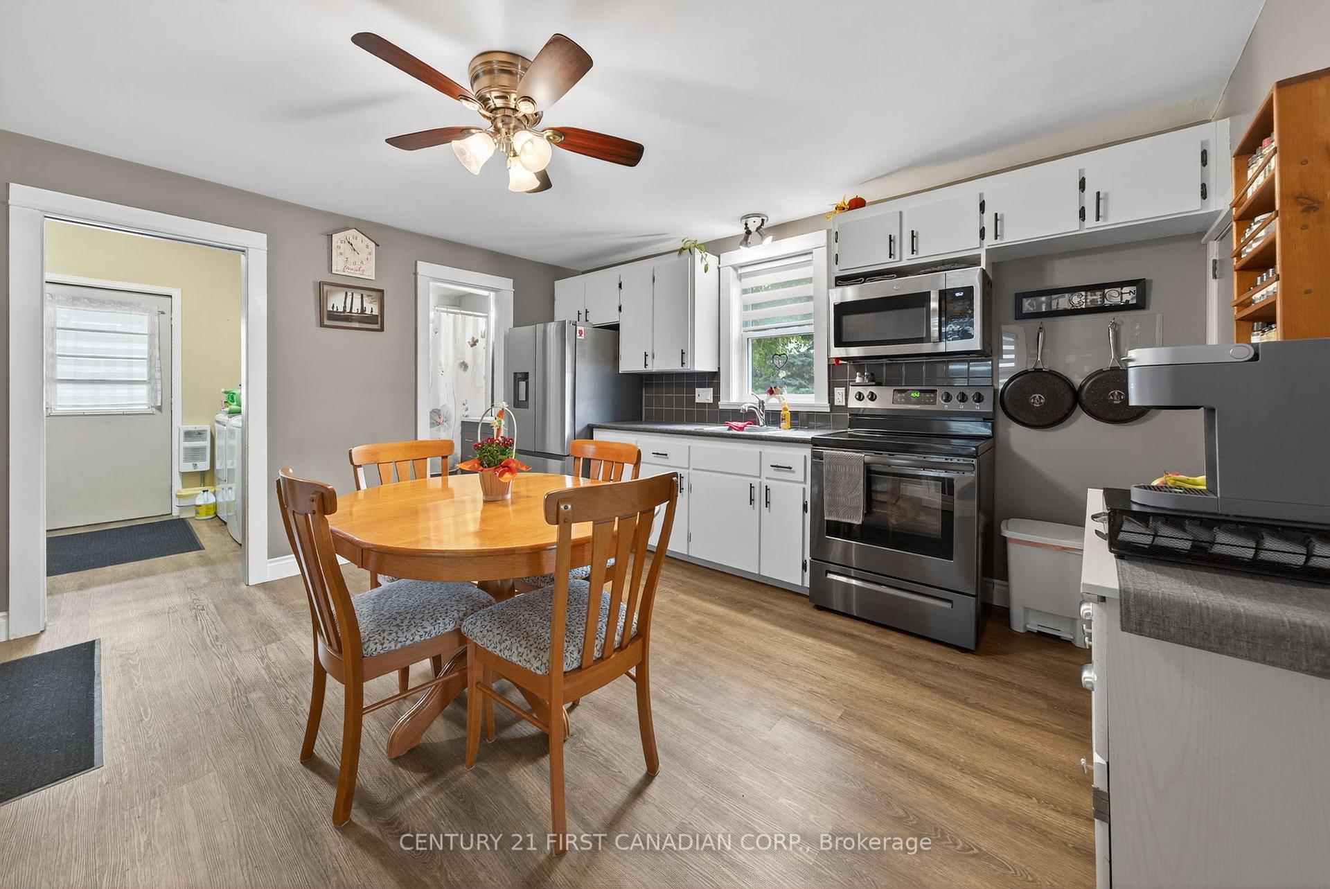 Photo 4 of 139 Centre Street, South Huron, Stephen — HOMEH