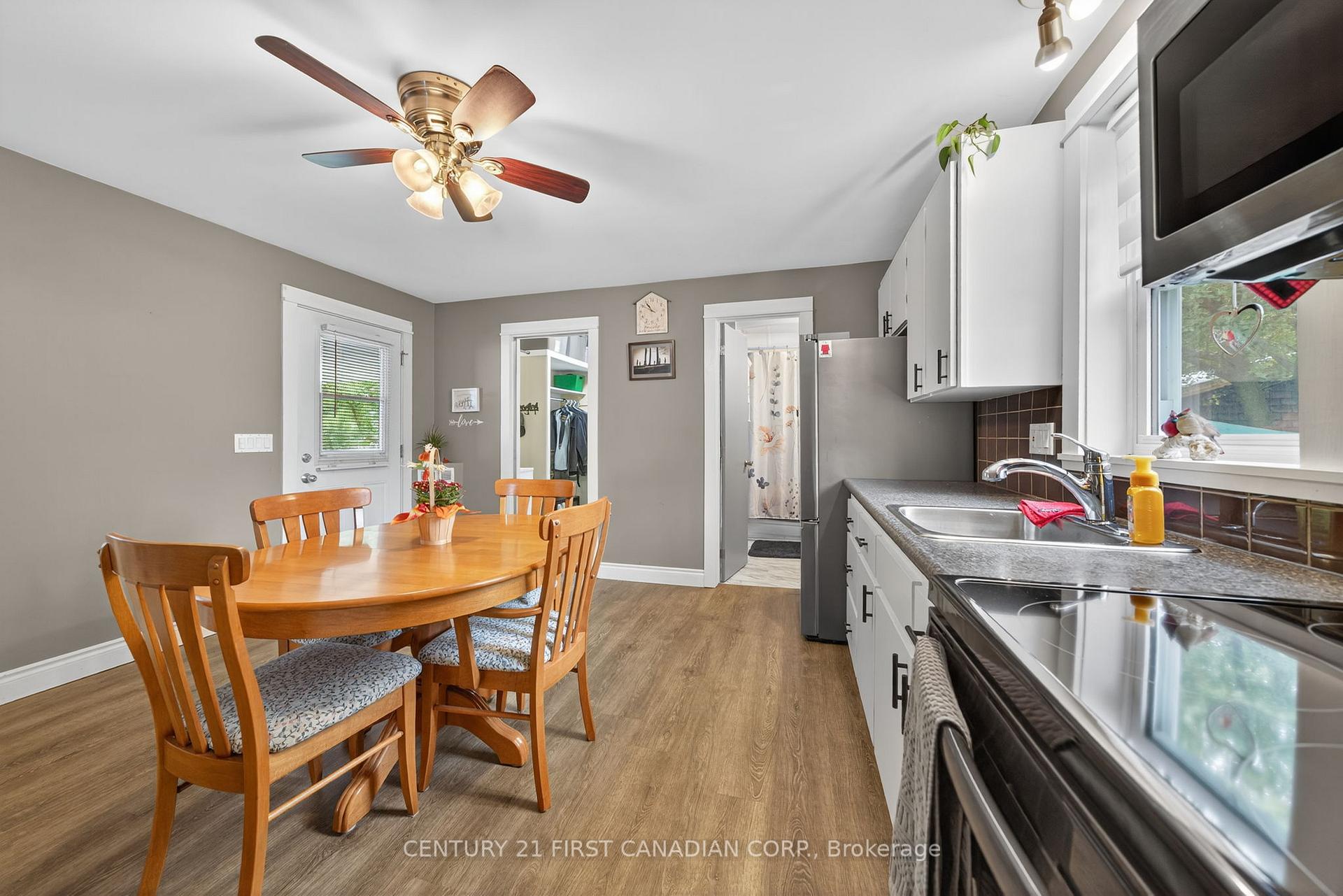 Photo 6 of 139 Centre Street, South Huron, Stephen — HOMEH