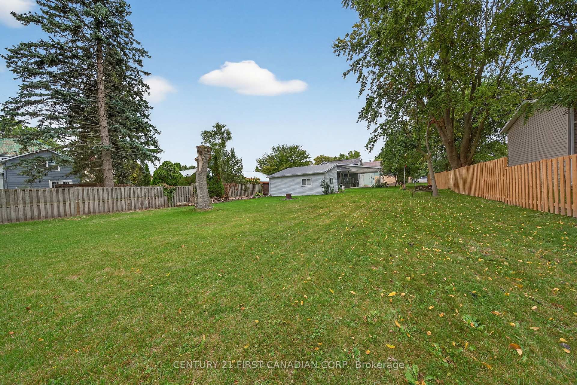 Photo 30 of 139 Centre Street, South Huron, Stephen — HOMEH