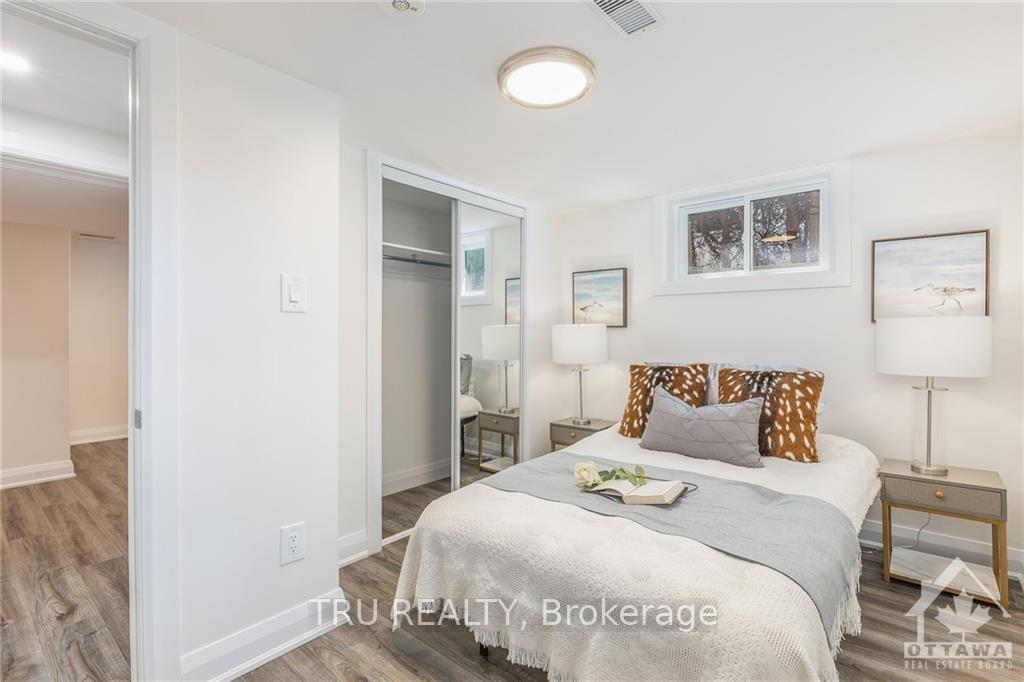 Photo 9 of Unit B, 32 Roundhay Drive, Ottawa, Manordale — HOMEH