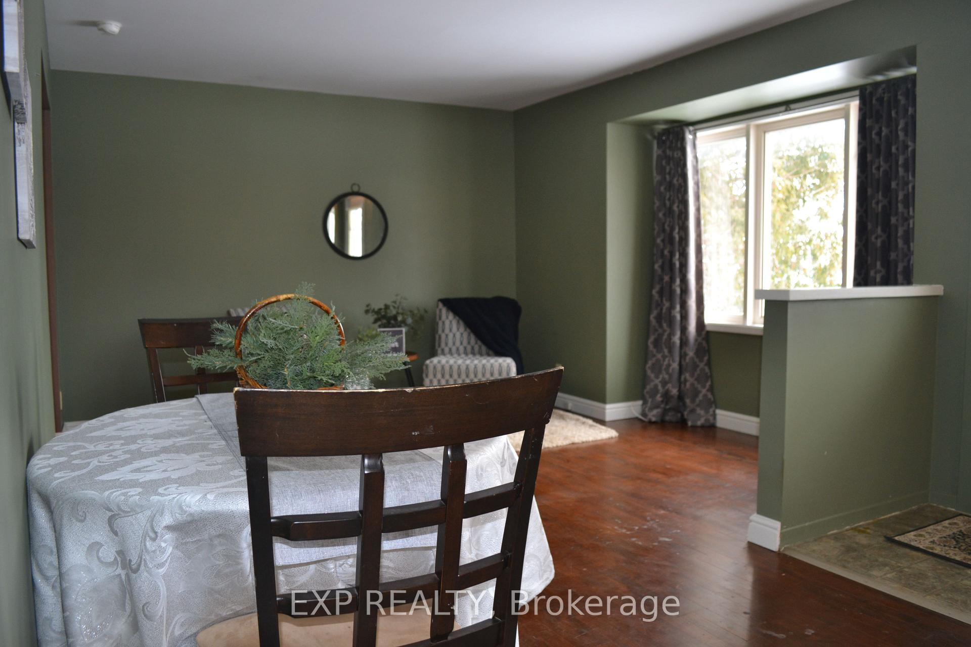 Photo 8 of 340 Mcnab Avenue, Renfrew — HOMEH