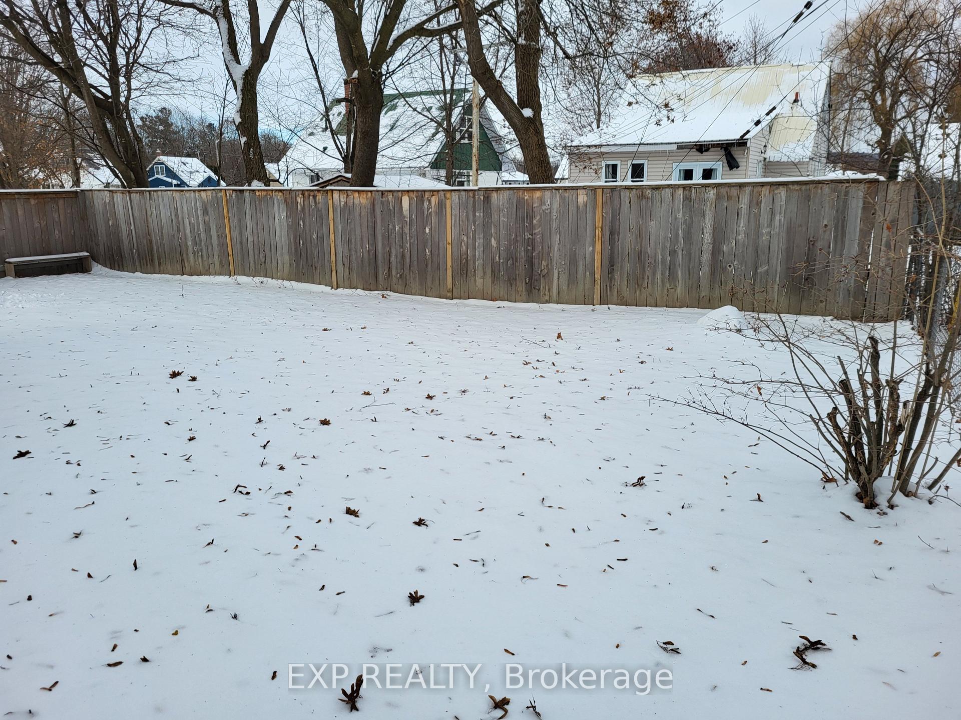 Photo 20 of 340 Mcnab Avenue, Renfrew — HOMEH