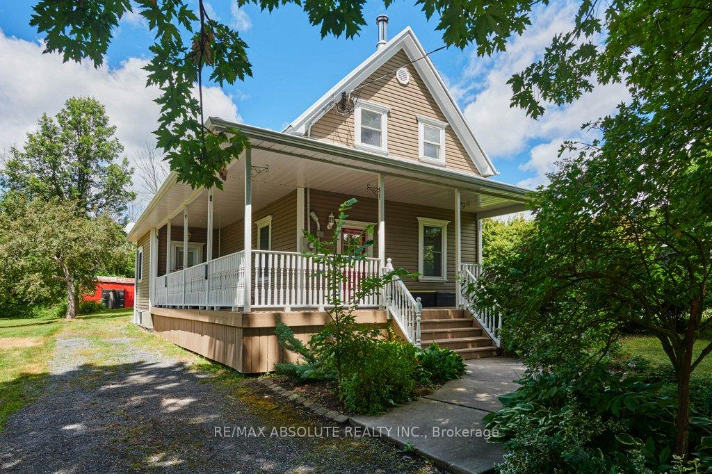 Photo 1 of 18597 Dundas Street, South Glengarry, South Glengarry (Charlottenburgh) Twp — HOMEH