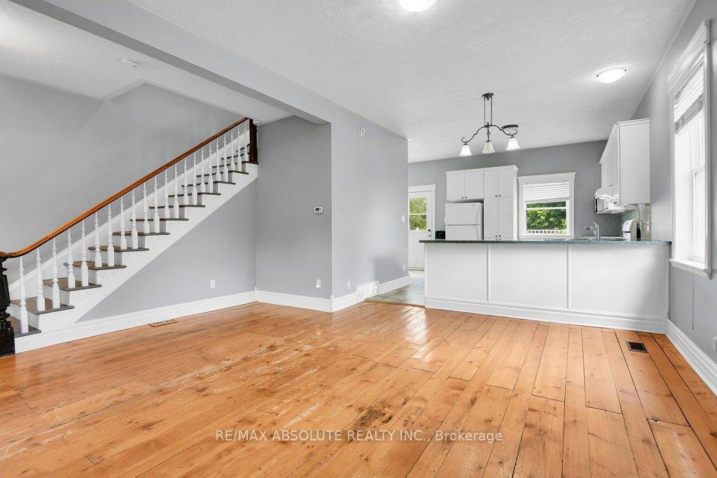 Photo 10 of 18597 Dundas Street, South Glengarry, South Glengarry (Charlottenburgh) Twp — HOMEH