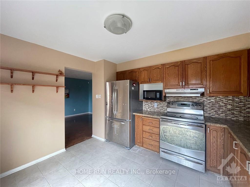 Photo 6 of 25 Covington Place, Ottawa, Centrepointe — HOMEH