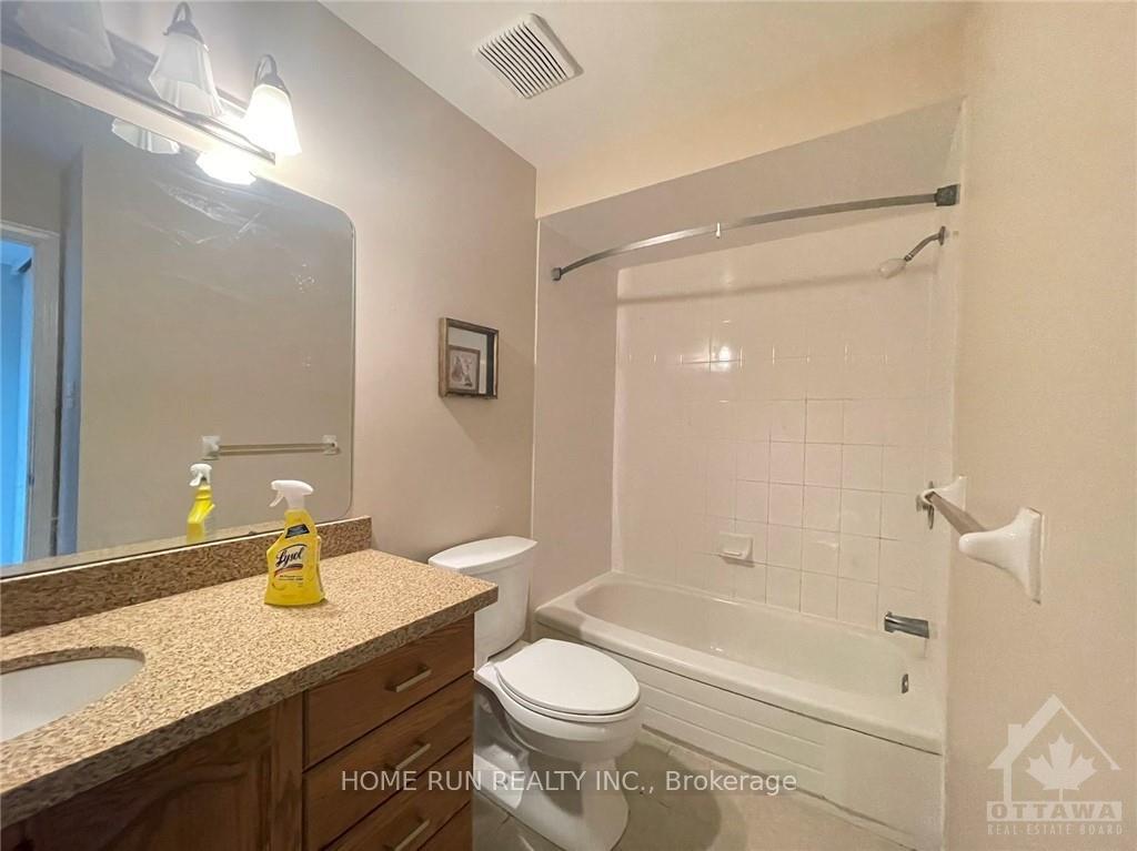 Photo 9 of 25 Covington Place, Ottawa, Centrepointe — HOMEH