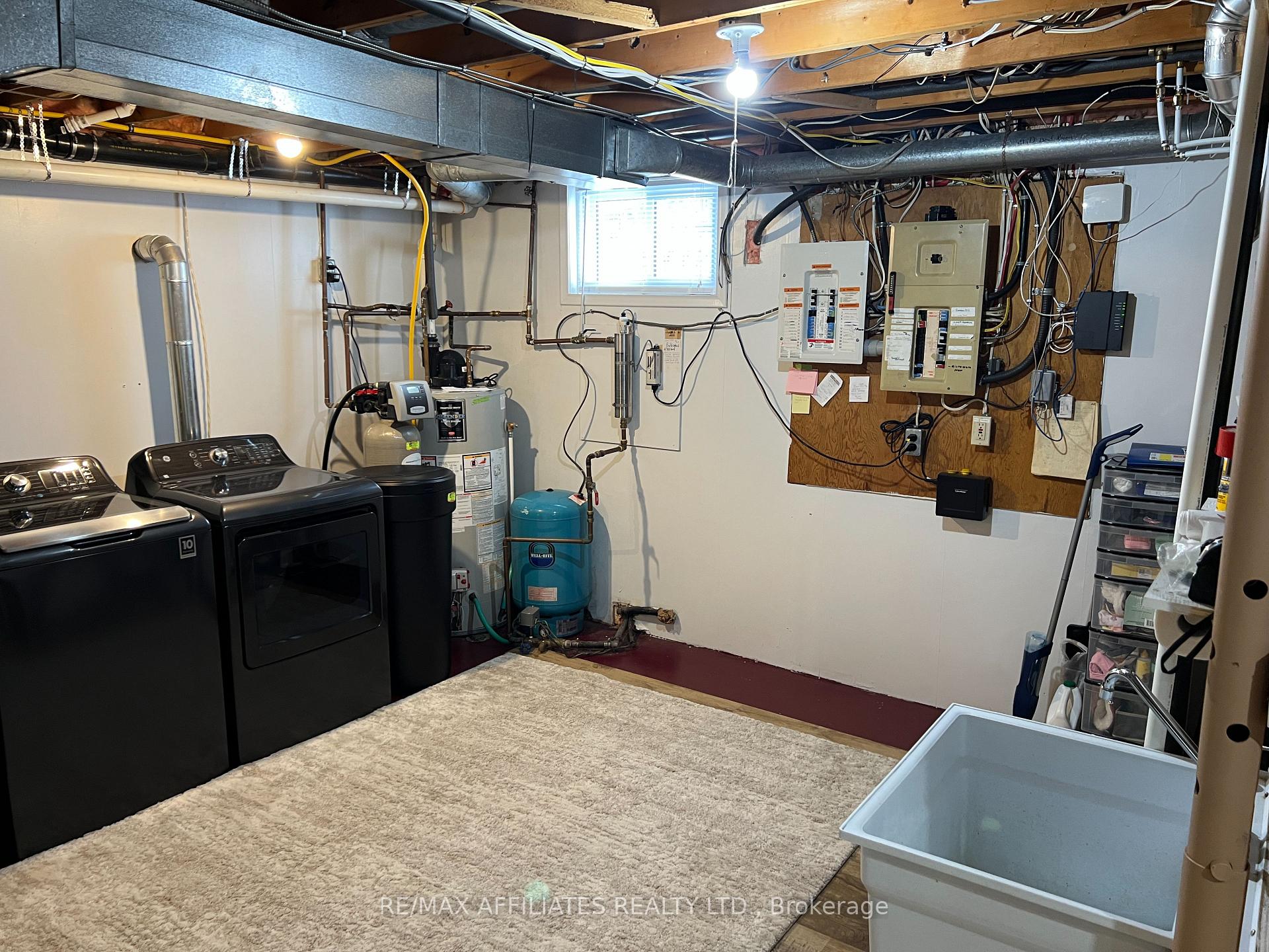 Photo 24 of 157 Perth Street, Rideau Lakes, Rideau Lakes (South Crosby) Twp — HOMEH