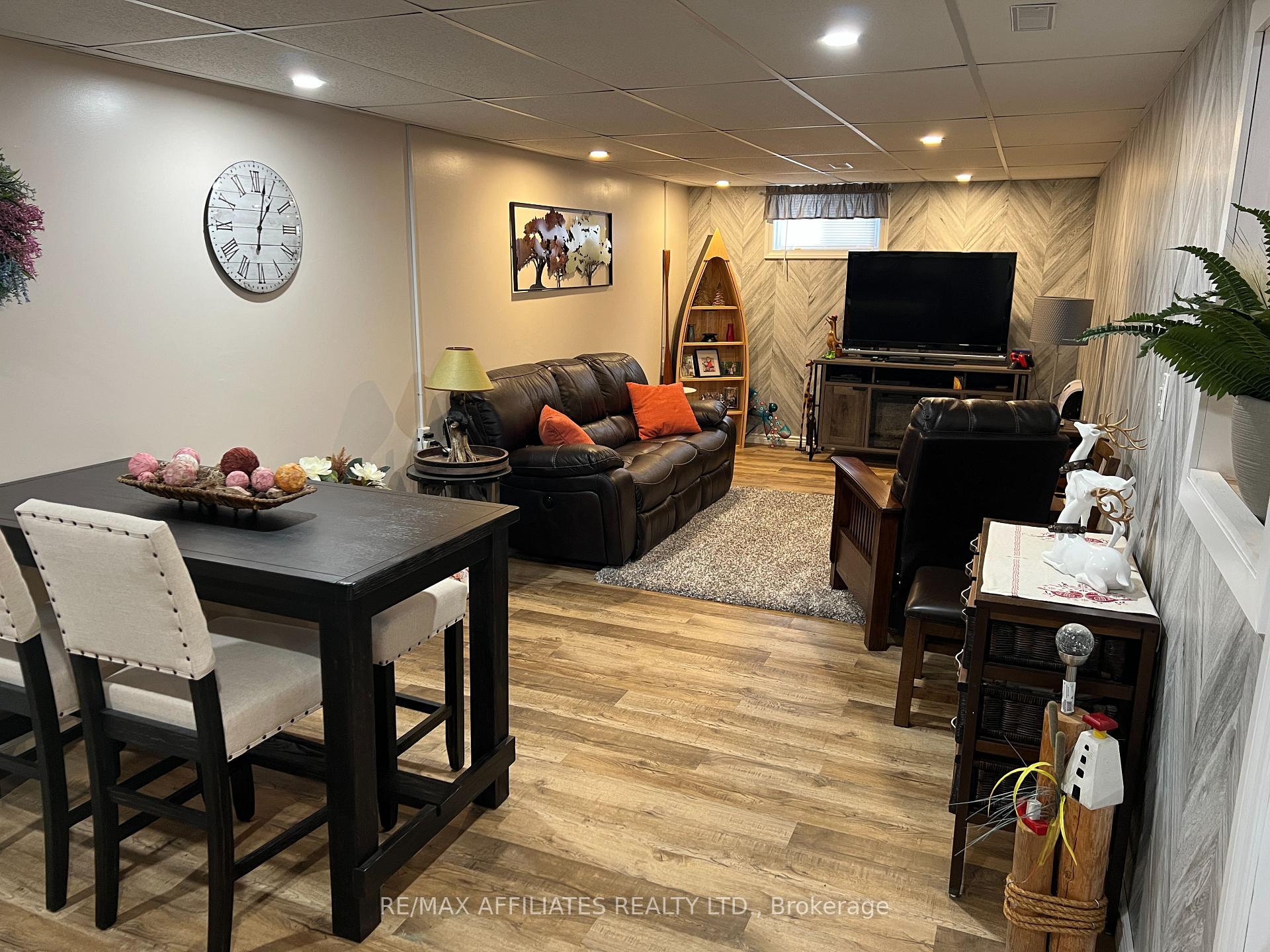 Photo 27 of 157 Perth Street, Rideau Lakes, Rideau Lakes (South Crosby) Twp — HOMEH