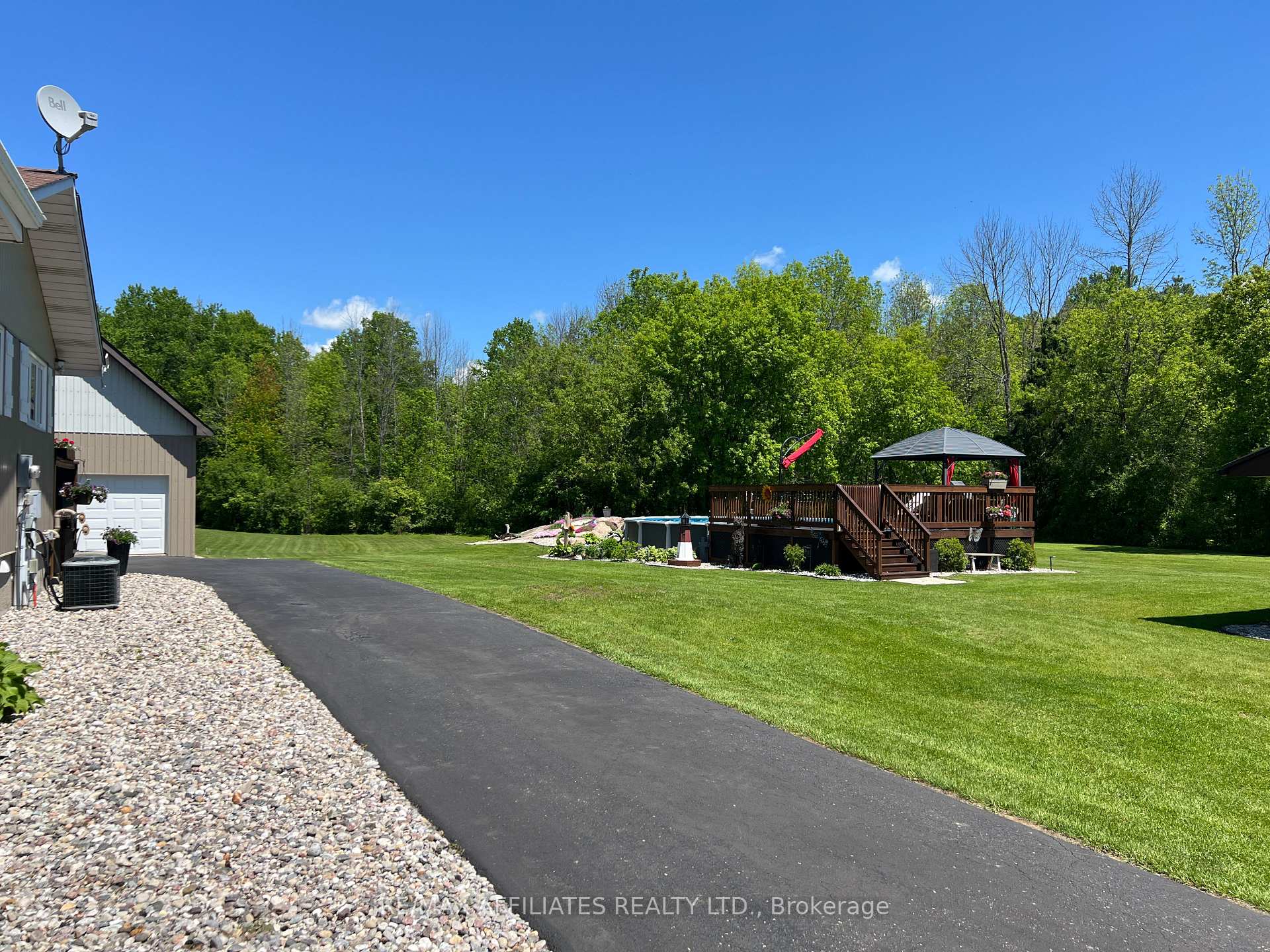 Photo 33 of 157 Perth Street, Rideau Lakes, Rideau Lakes (South Crosby) Twp — HOMEH