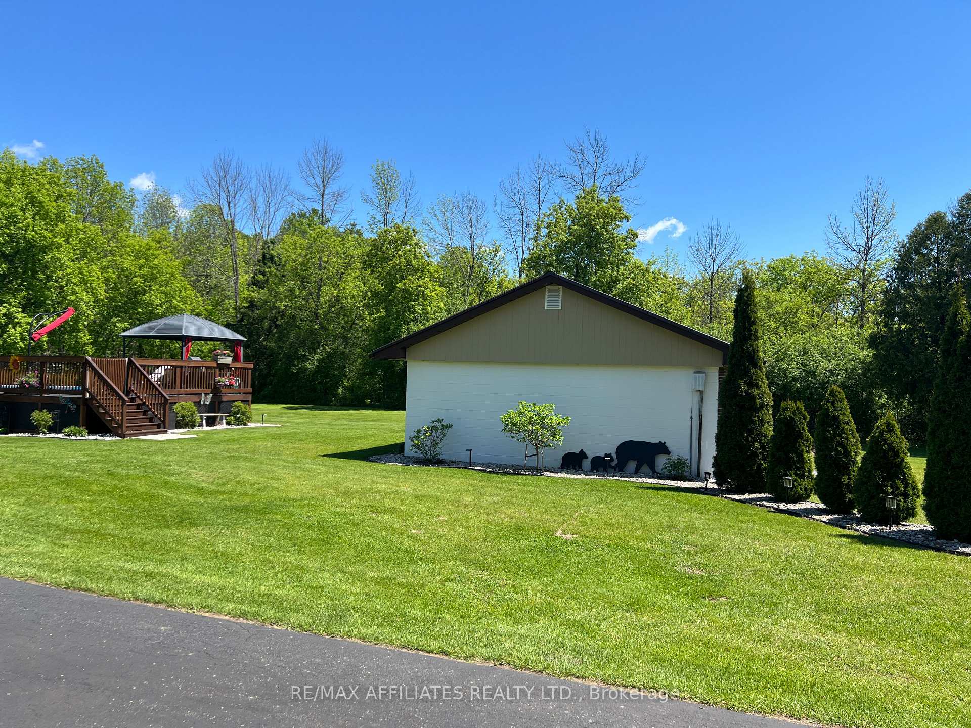Photo 34 of 157 Perth Street, Rideau Lakes, Rideau Lakes (South Crosby) Twp — HOMEH