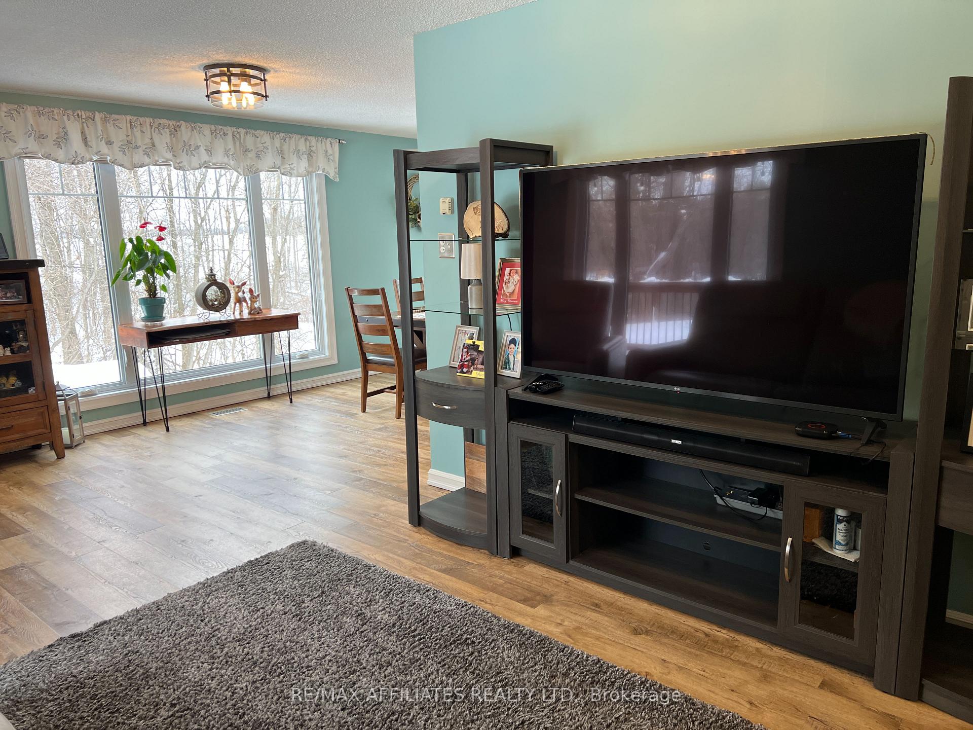 Photo 39 of 157 Perth Street, Rideau Lakes, Rideau Lakes (South Crosby) Twp — HOMEH