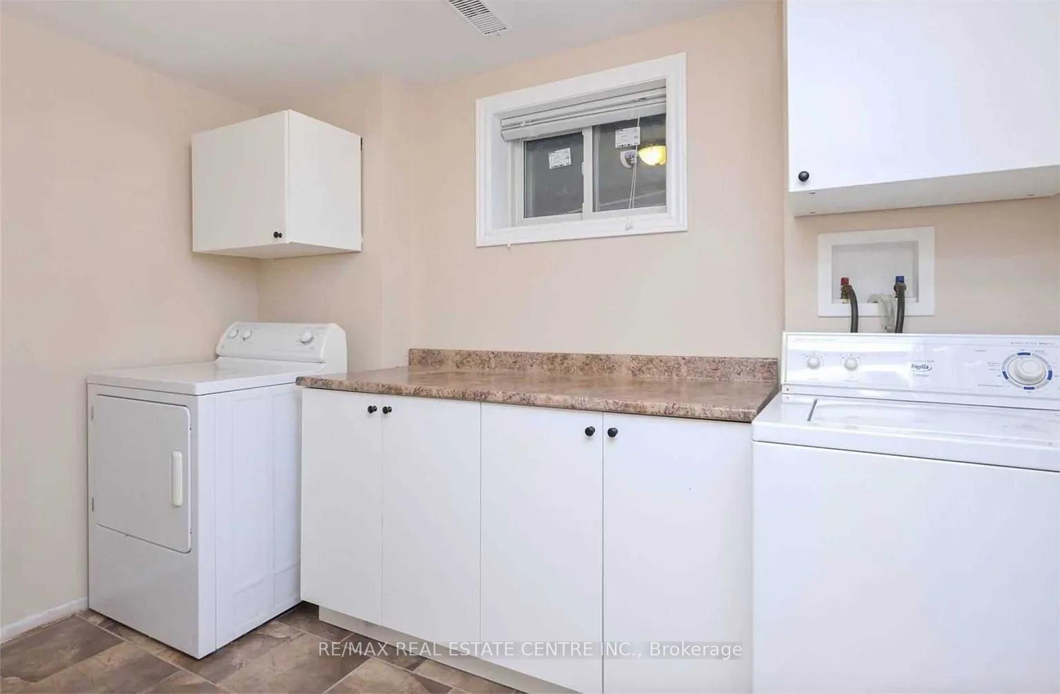 Photo 10 of Unit B, 331 Centre Street, Shelburne — HOMEH