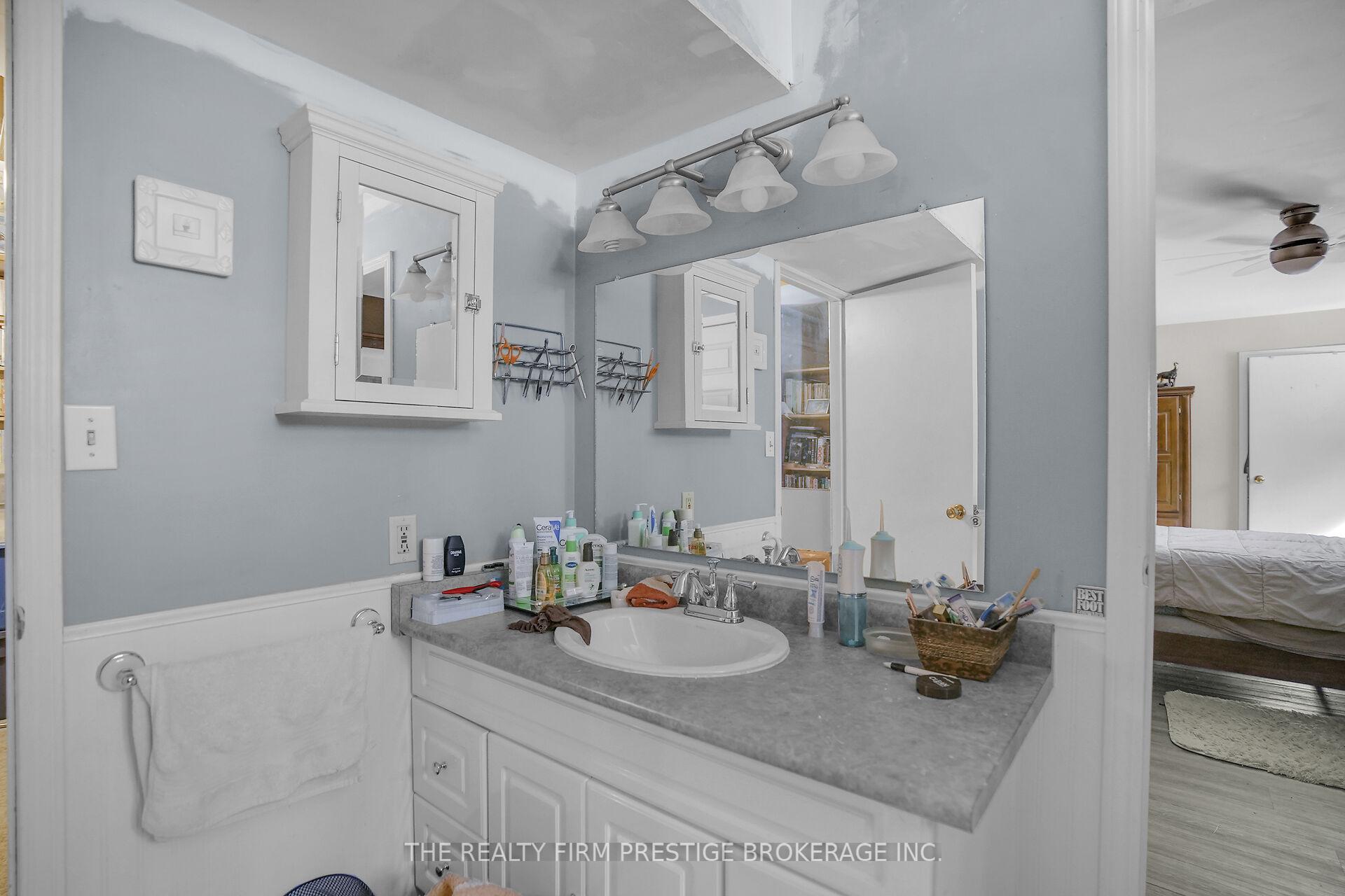 Photo 24 of 36315 Talbot Line, Southwold, Rural Southwold — HOMEH