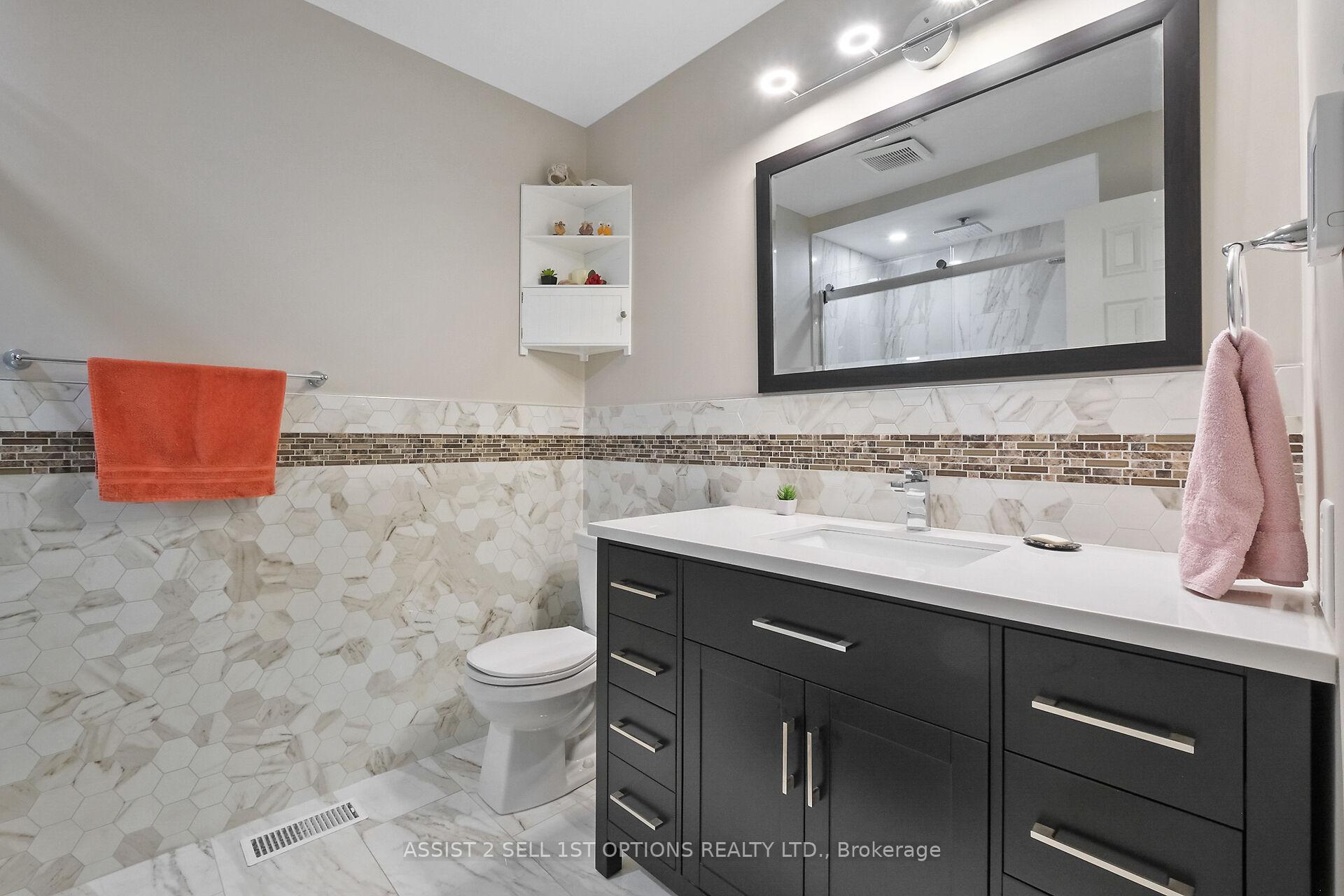 Photo 27 of 20 Colfax Street, Ottawa, Craig Henry/Woodvale — HOMEH