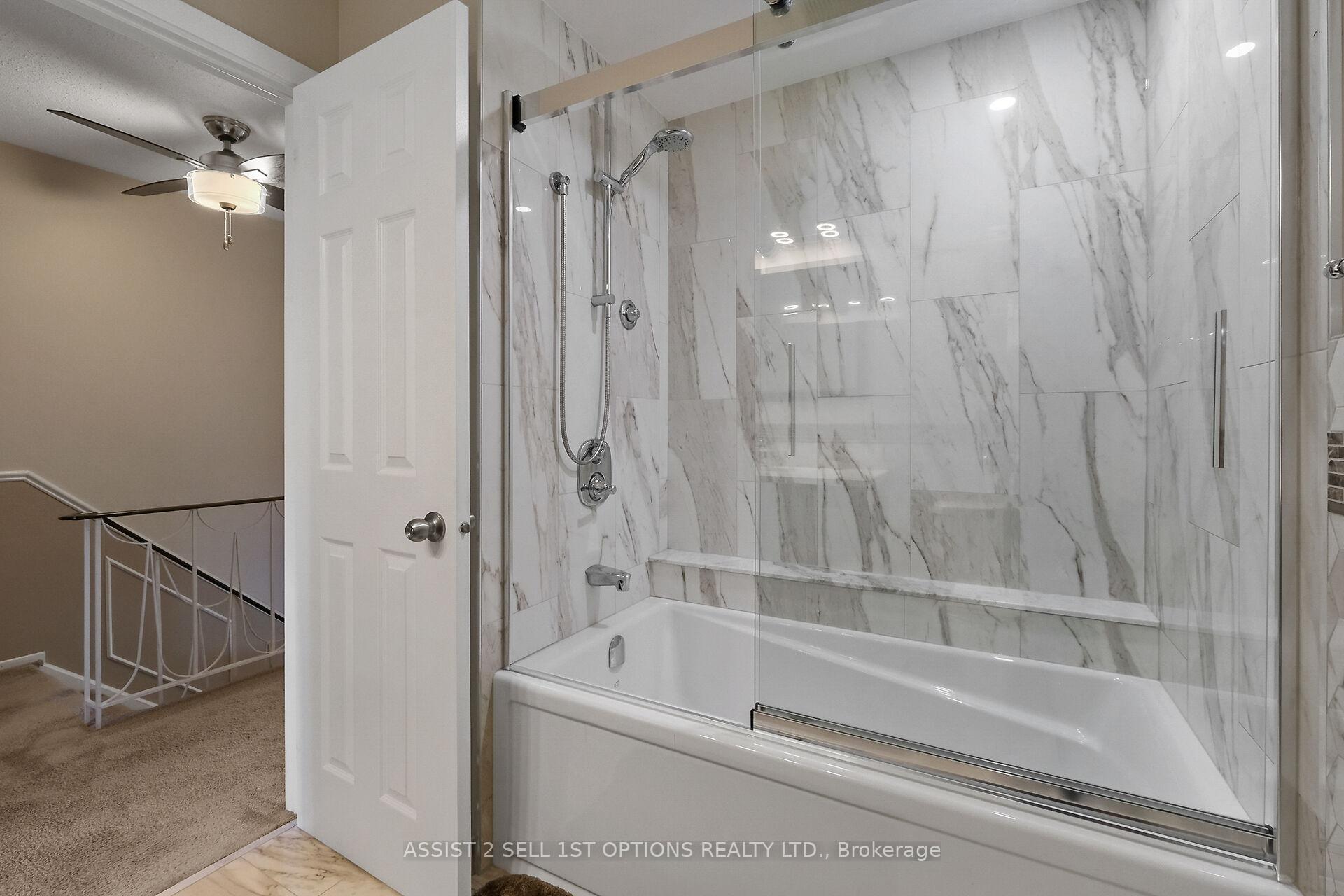 Photo 28 of 20 Colfax Street, Ottawa, Craig Henry/Woodvale — HOMEH