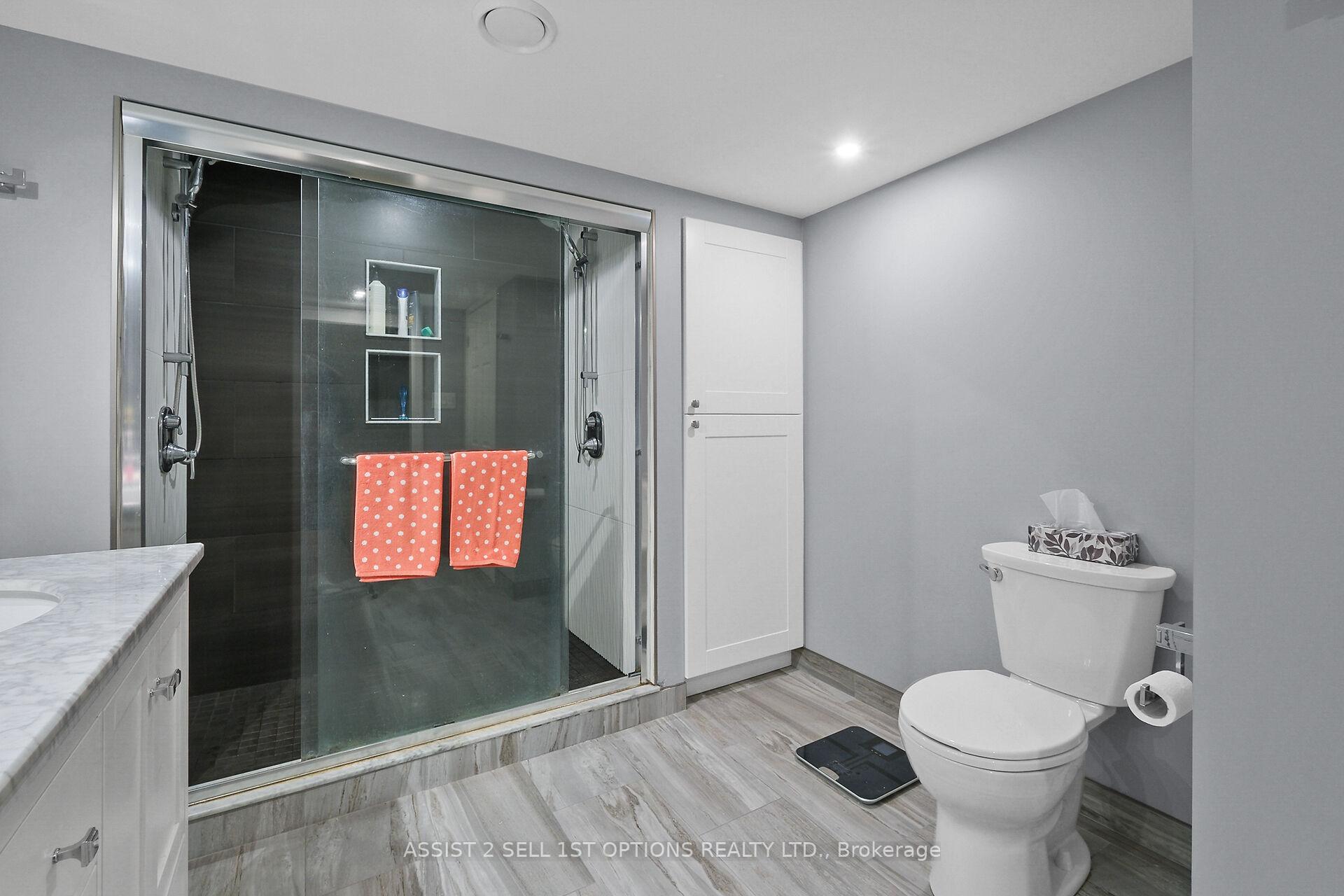 Photo 30 of 20 Colfax Street, Ottawa, Craig Henry/Woodvale — HOMEH
