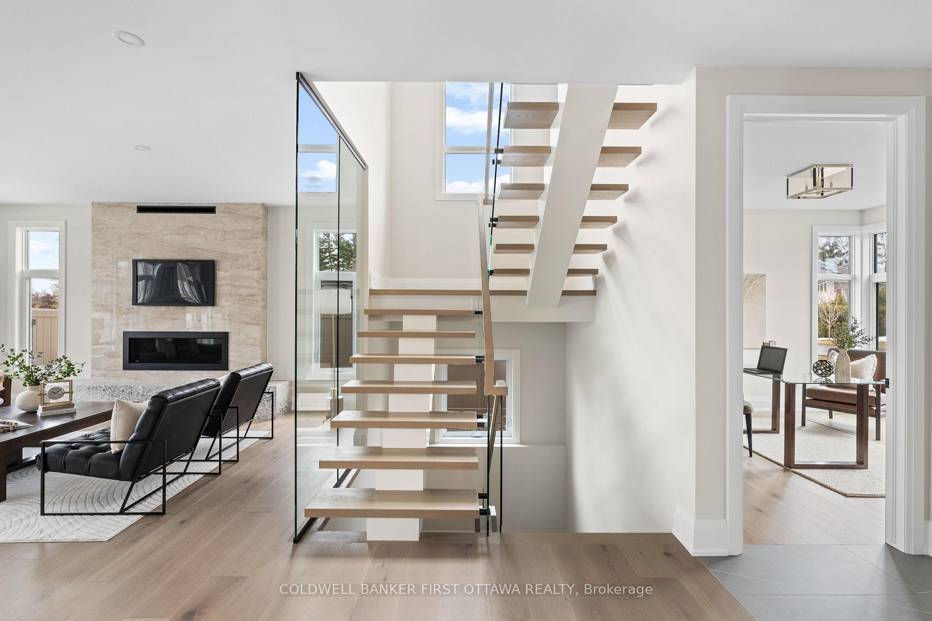 Photo 17 of 42 Parkland Crescent, Ottawa, Arlington Woods — HOMEH