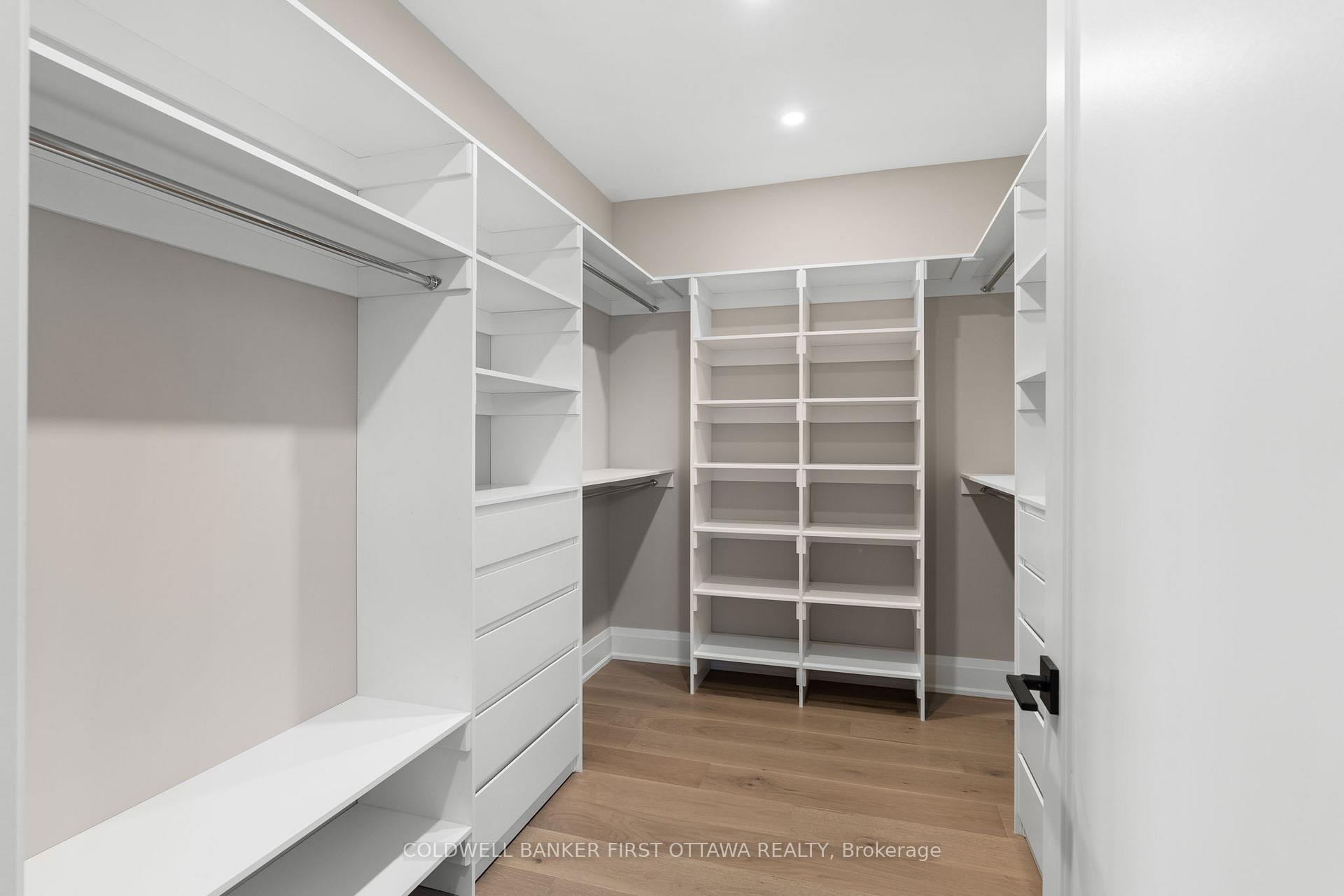Photo 23 of 42 Parkland Crescent, Ottawa, Arlington Woods — HOMEH