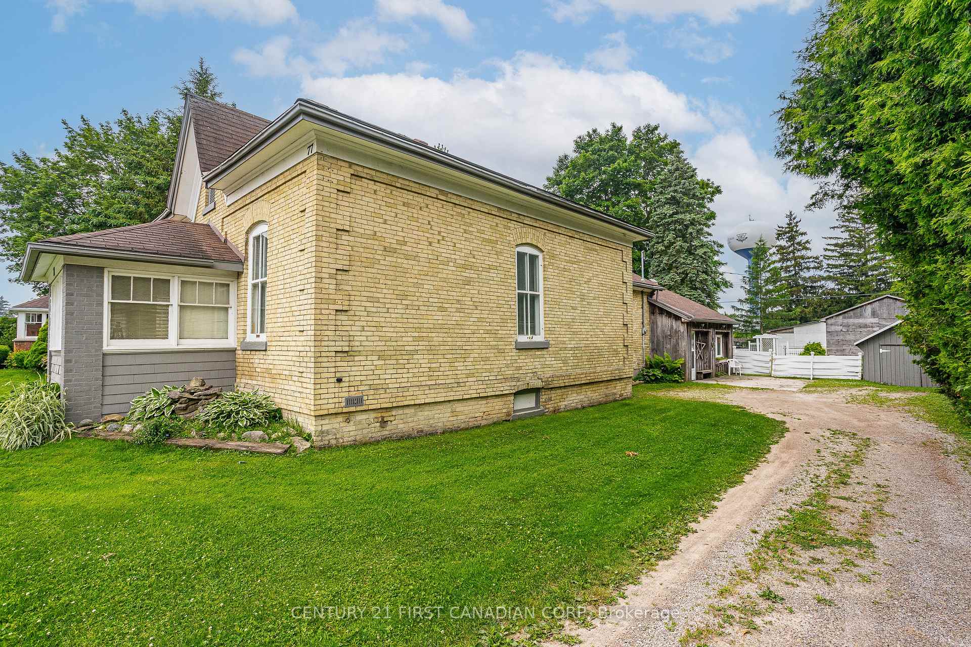 Photo 6 of 77 Main Street S, South Huron, Exeter — HOMEH