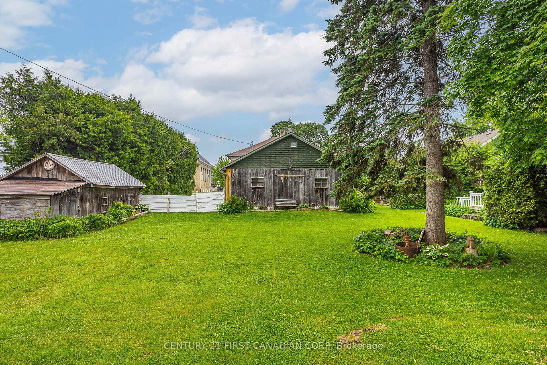 Photo 39 of 77 Main Street S, South Huron, Exeter — HOMEH