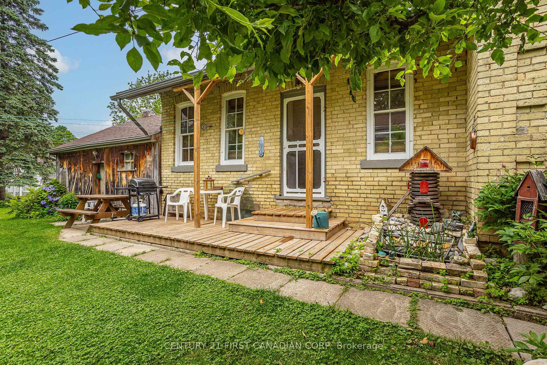 Photo 40 of 77 Main Street S, South Huron, Exeter — HOMEH