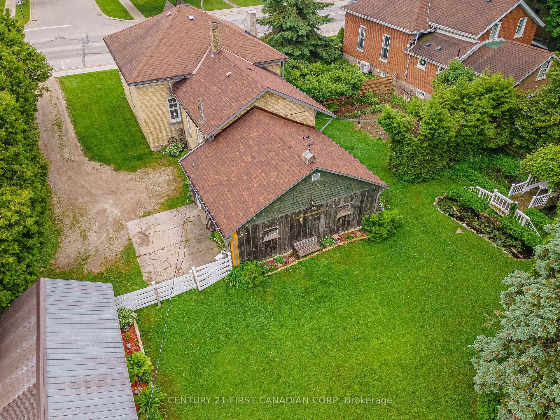 Photo 45 of 77 Main Street S, South Huron, Exeter — HOMEH