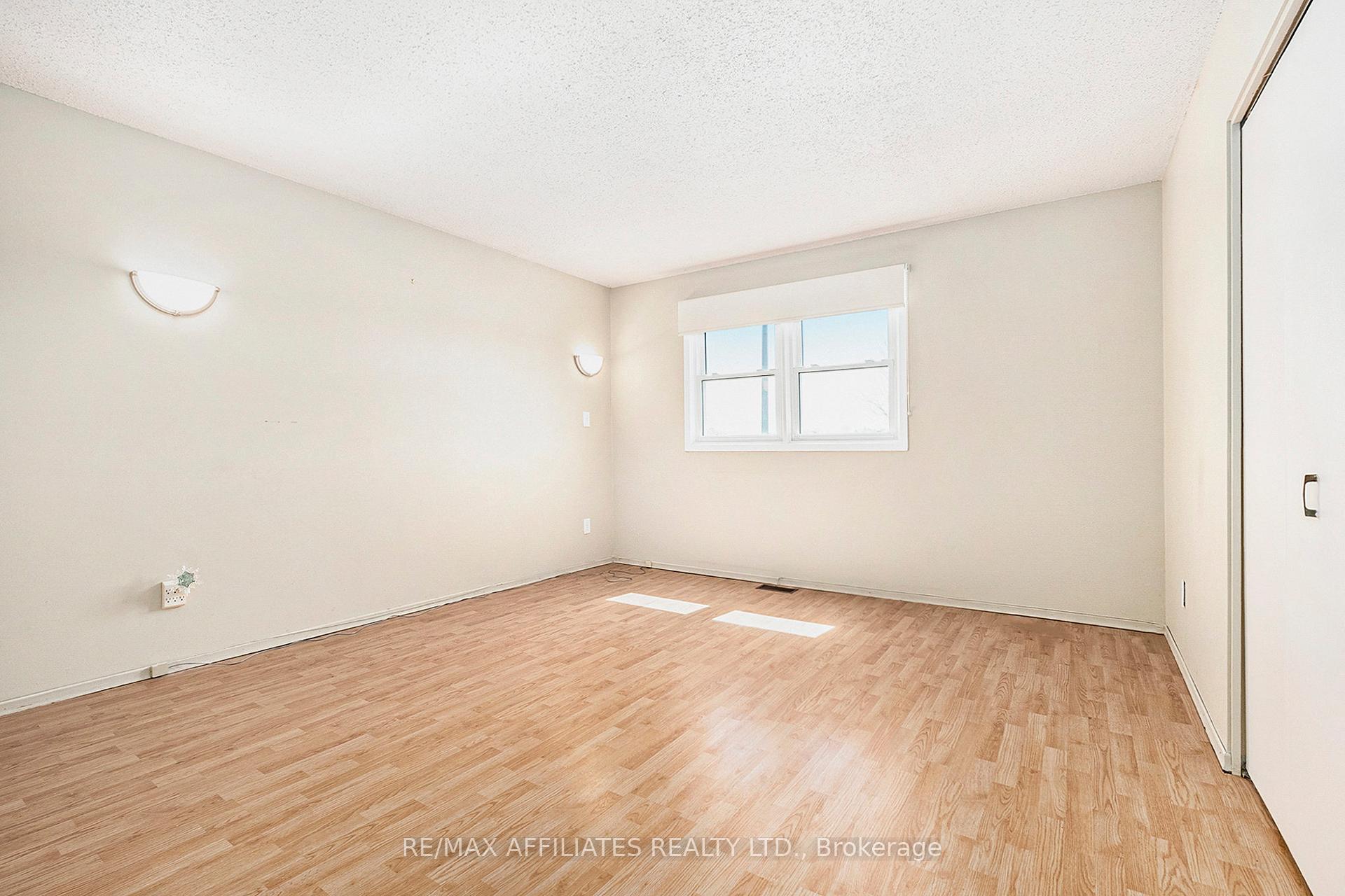Photo 14 of 14 Ross Street E, Smiths Falls — HOMEH