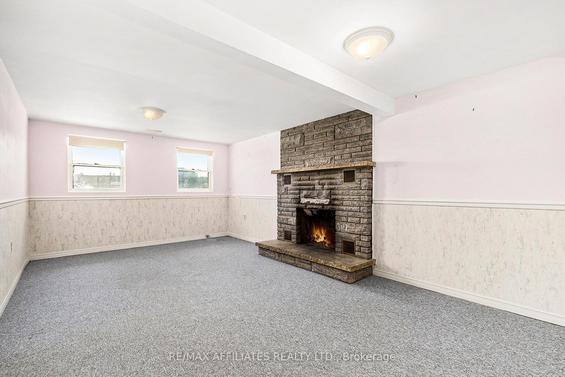 Photo 21 of 14 Ross Street E, Smiths Falls — HOMEH