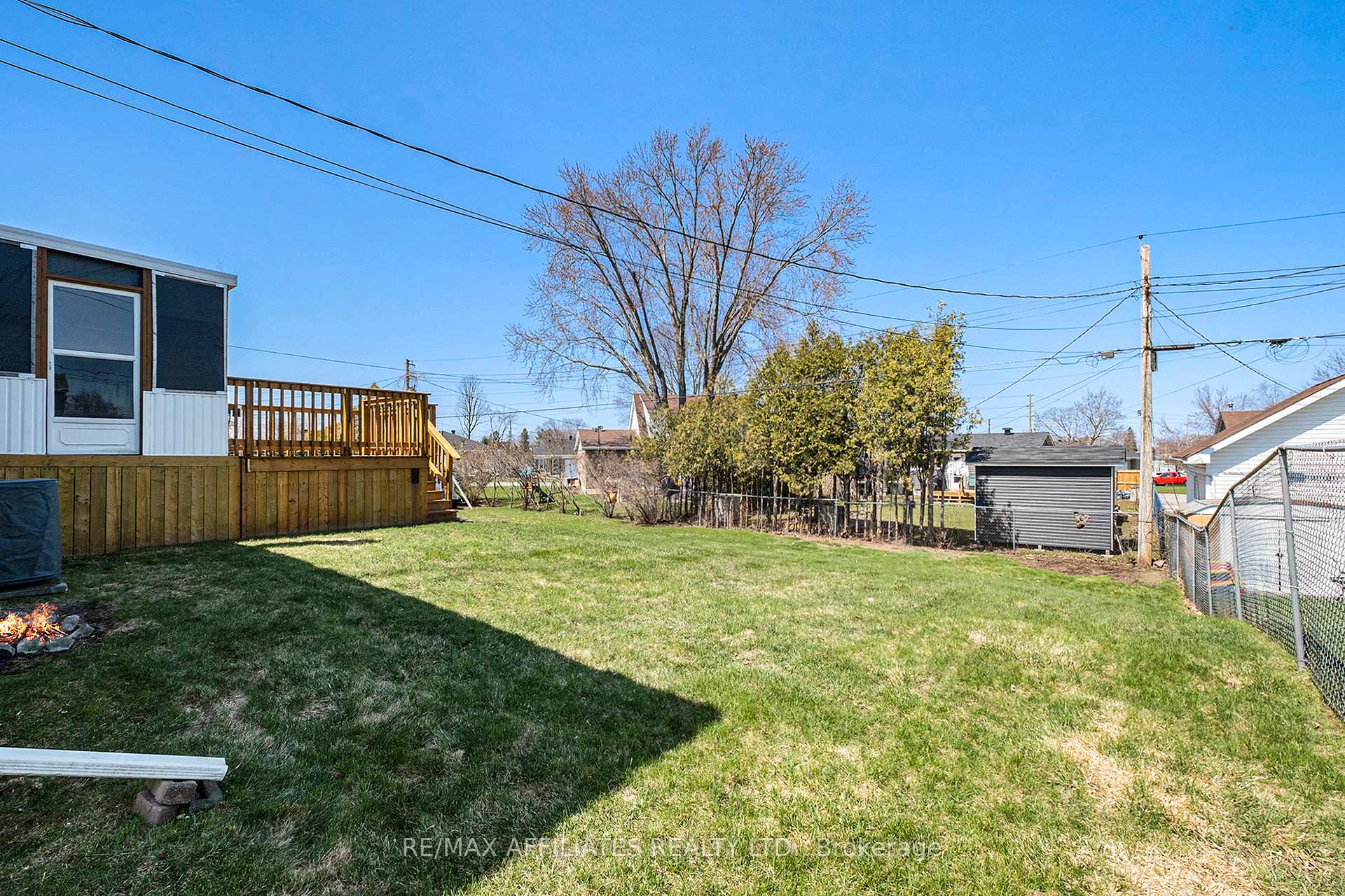Photo 25 of 14 Ross Street E, Smiths Falls — HOMEH