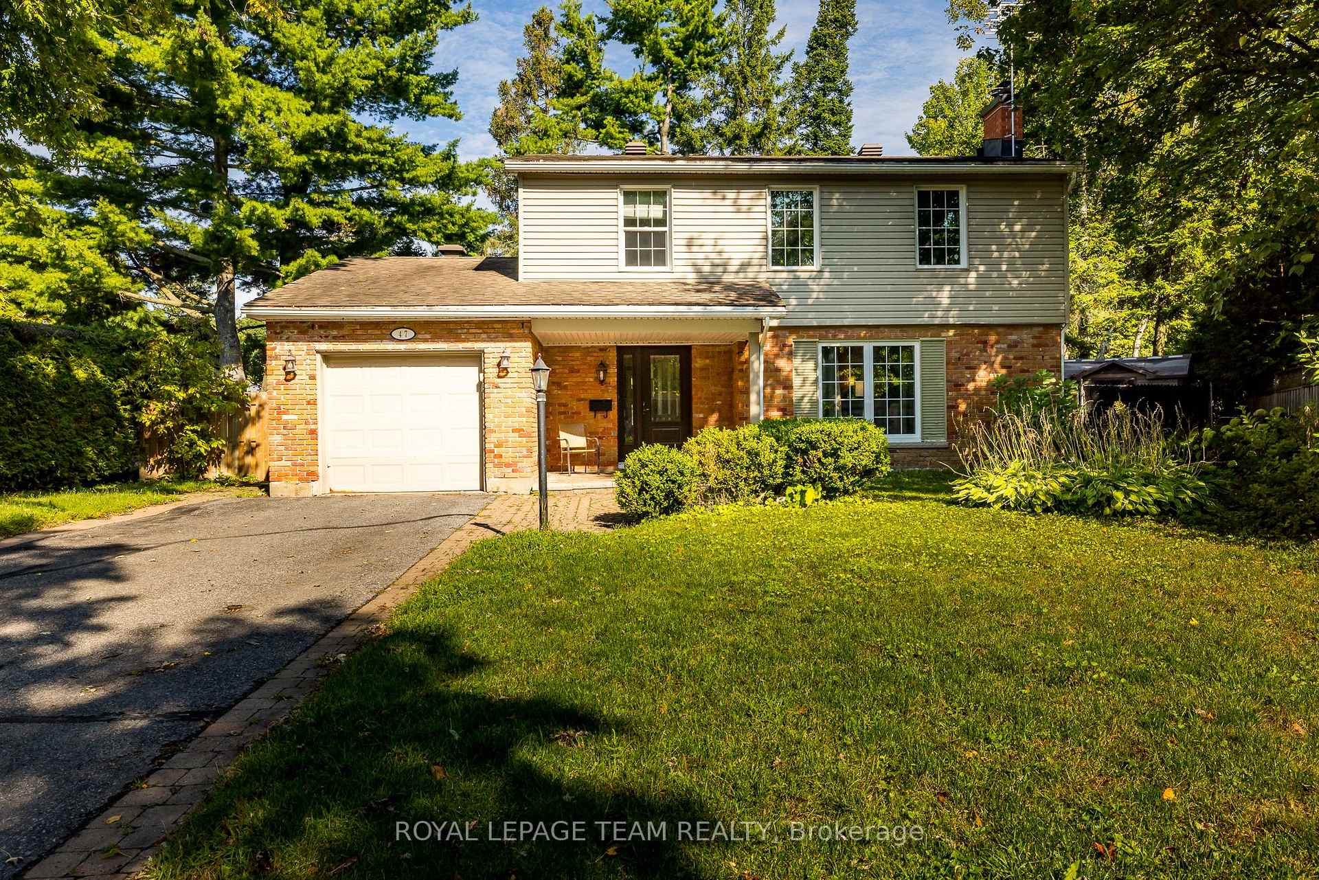 Photo 1 of 47 Glendenning Drive, Ottawa, Arlington Woods — HOMEH