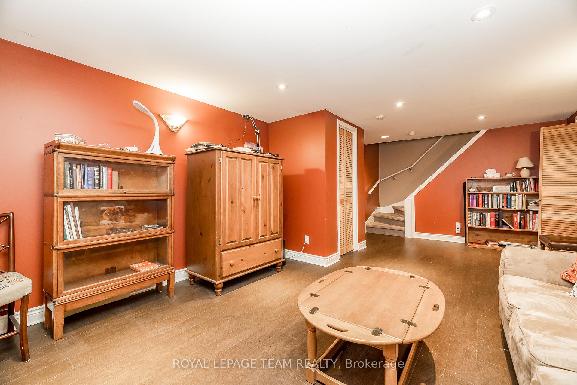 Photo 24 of 47 Glendenning Drive, Ottawa, Arlington Woods — HOMEH