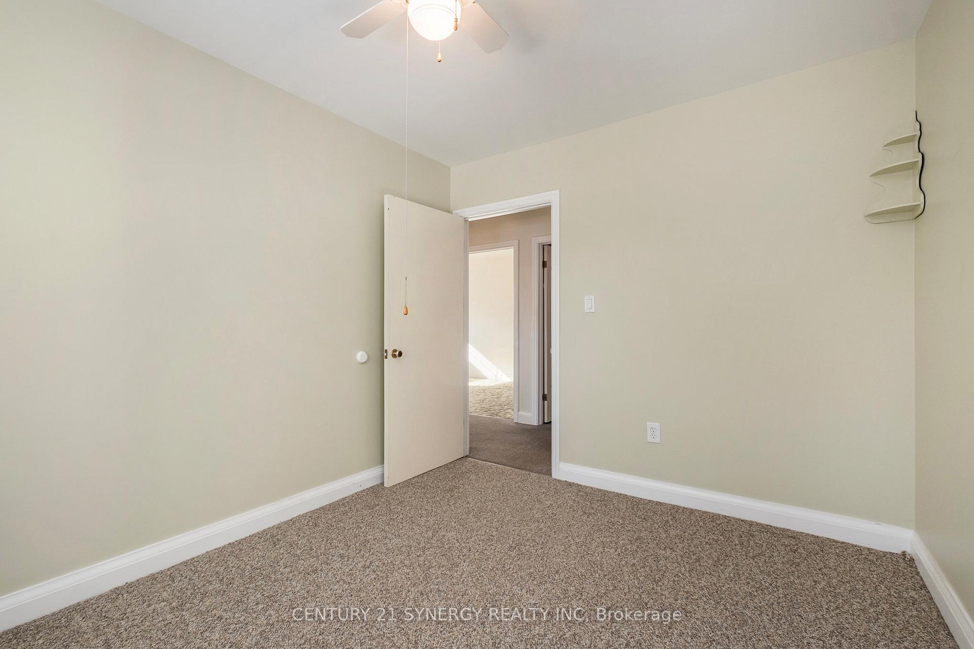 Photo 23 of 10 Florence Street, Smiths Falls — HOMEH