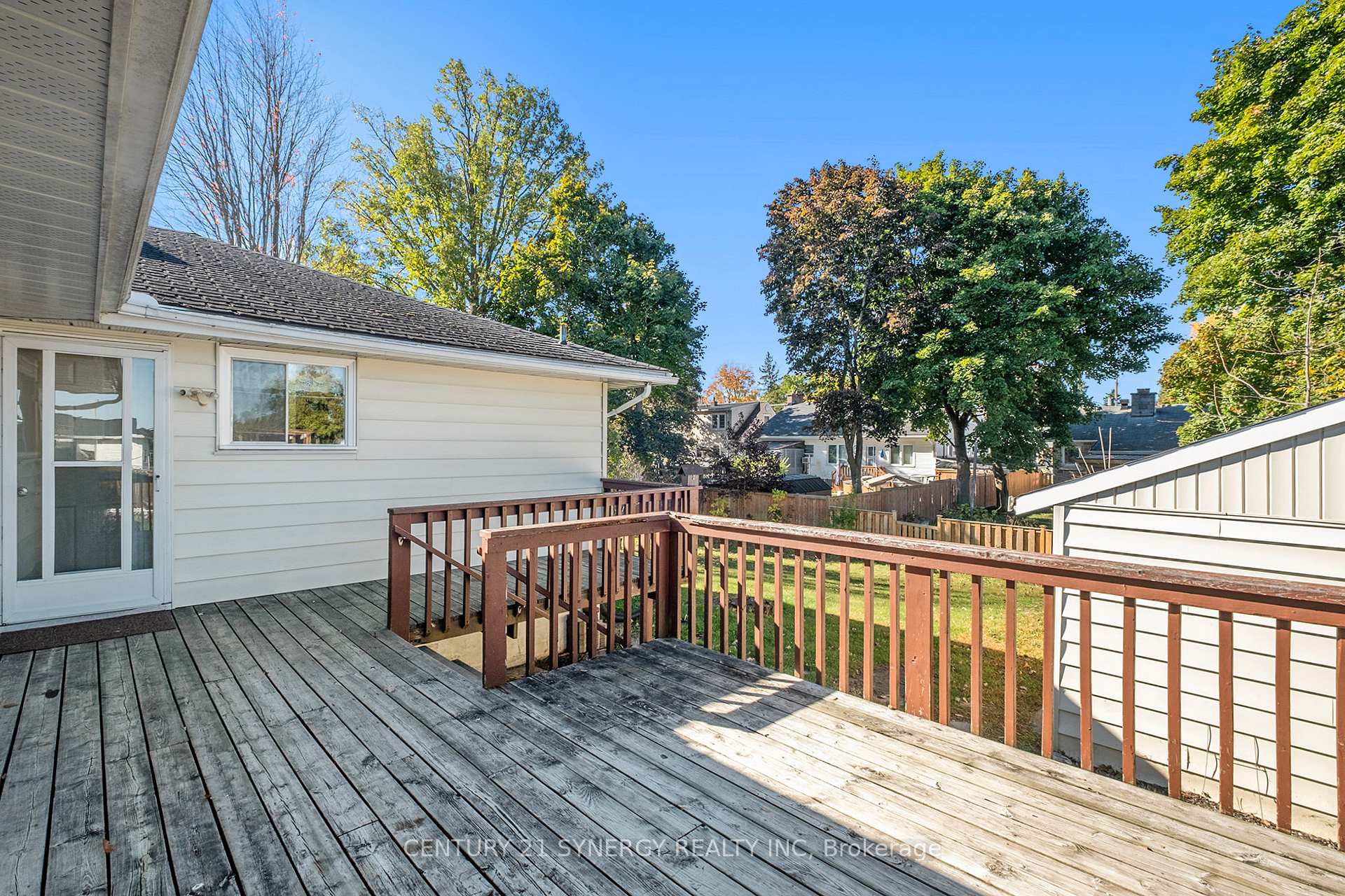 Photo 38 of 10 Florence Street, Smiths Falls — HOMEH