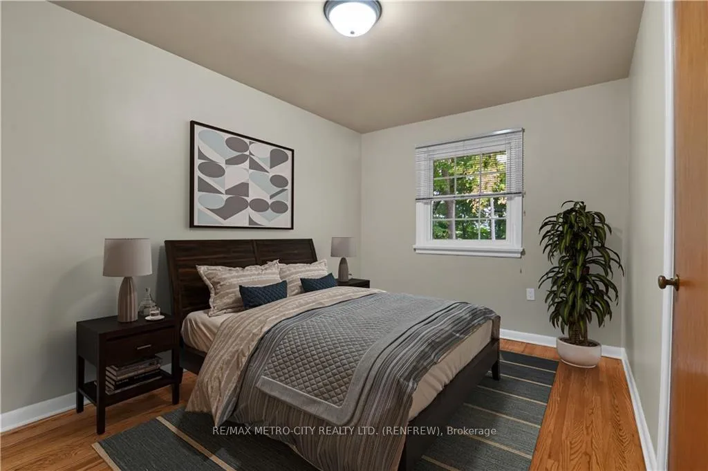 Photo 8 of 392 Charles Avenue, Renfrew — HOMEH
