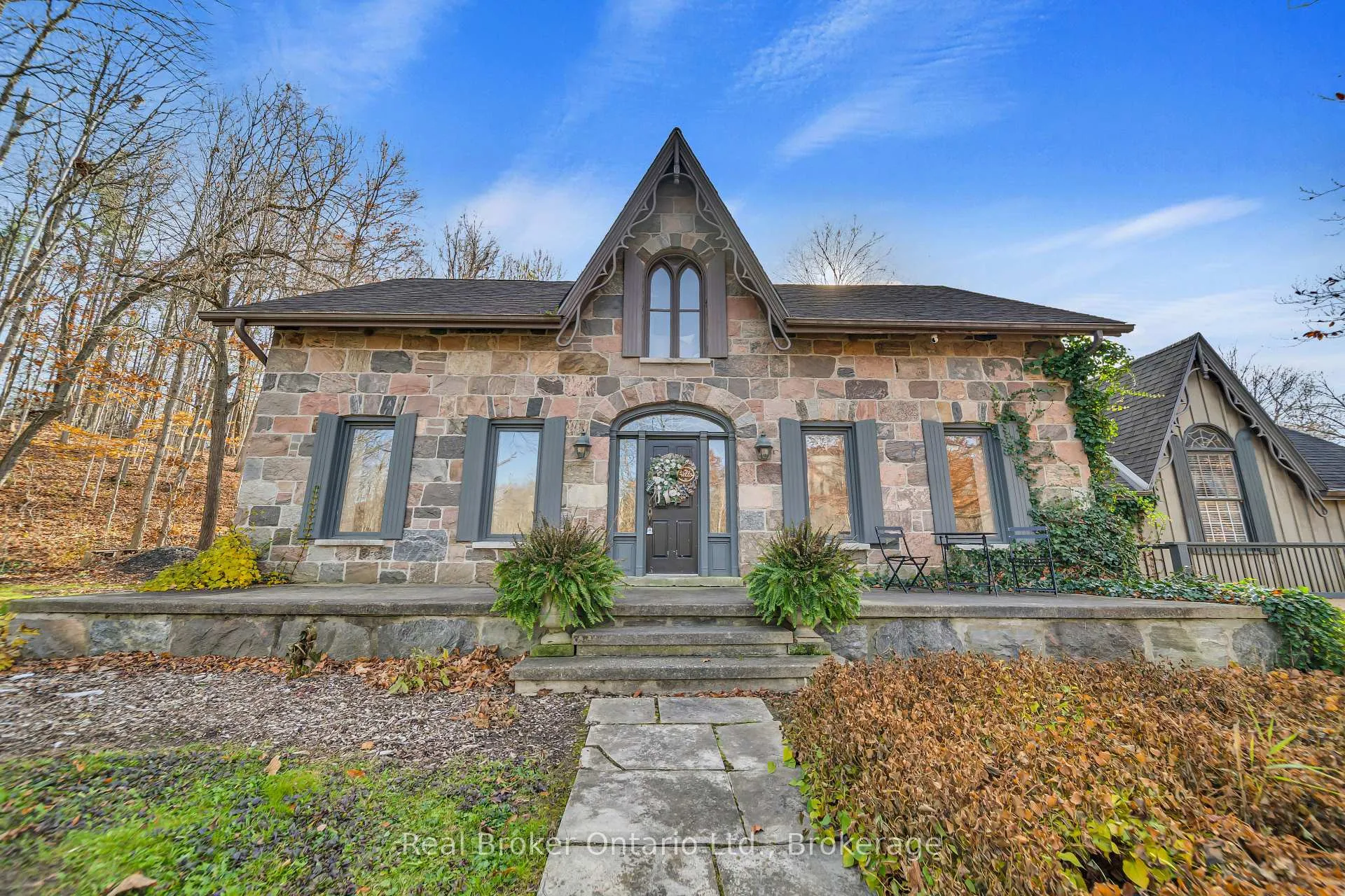 Front of 4766 Hyndman Drive