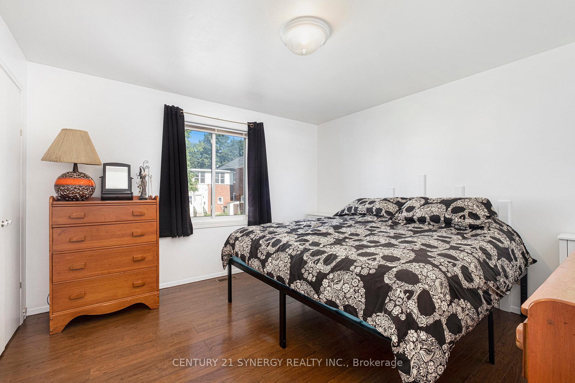 Photo 10 of 24 Elm Street E, Smiths Falls — HOMEH